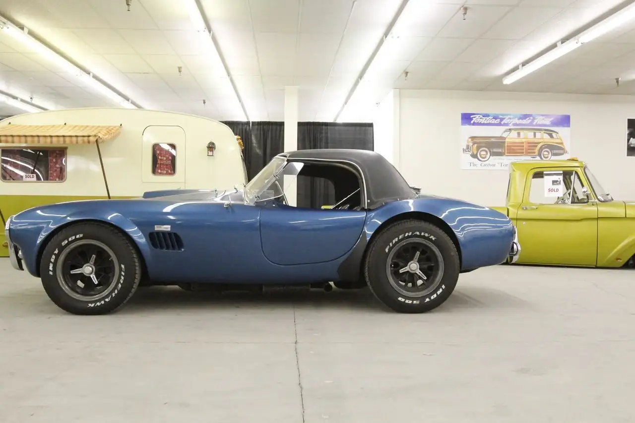 Shelby Roadster, foto 3