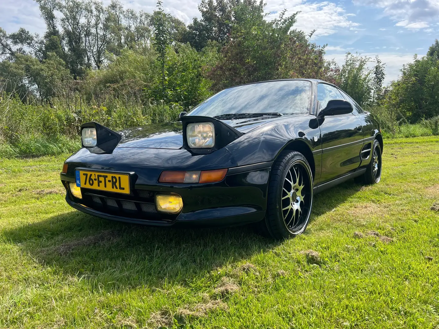 Toyota MR 2 2.0 GT-i TC 16 Zeer unieke verschijning Zwart - 2
