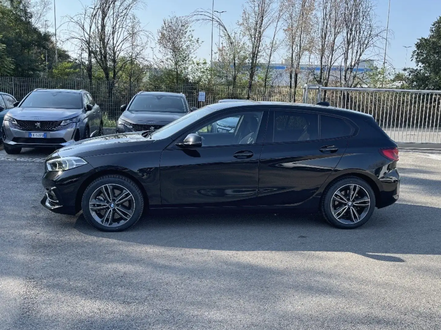 BMW 120 120d xdrive MSport aut. Schwarz - 2