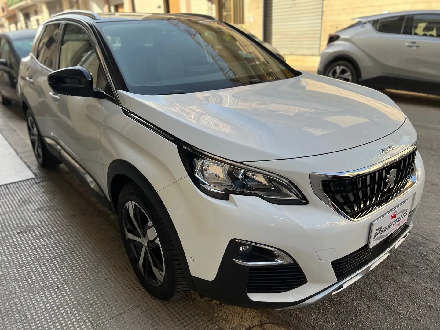 Peugeot 3008 1.6 bluehdi 120cv eat6 ALLURE S&S NAVI/PELLE PERF. Bianco - 1