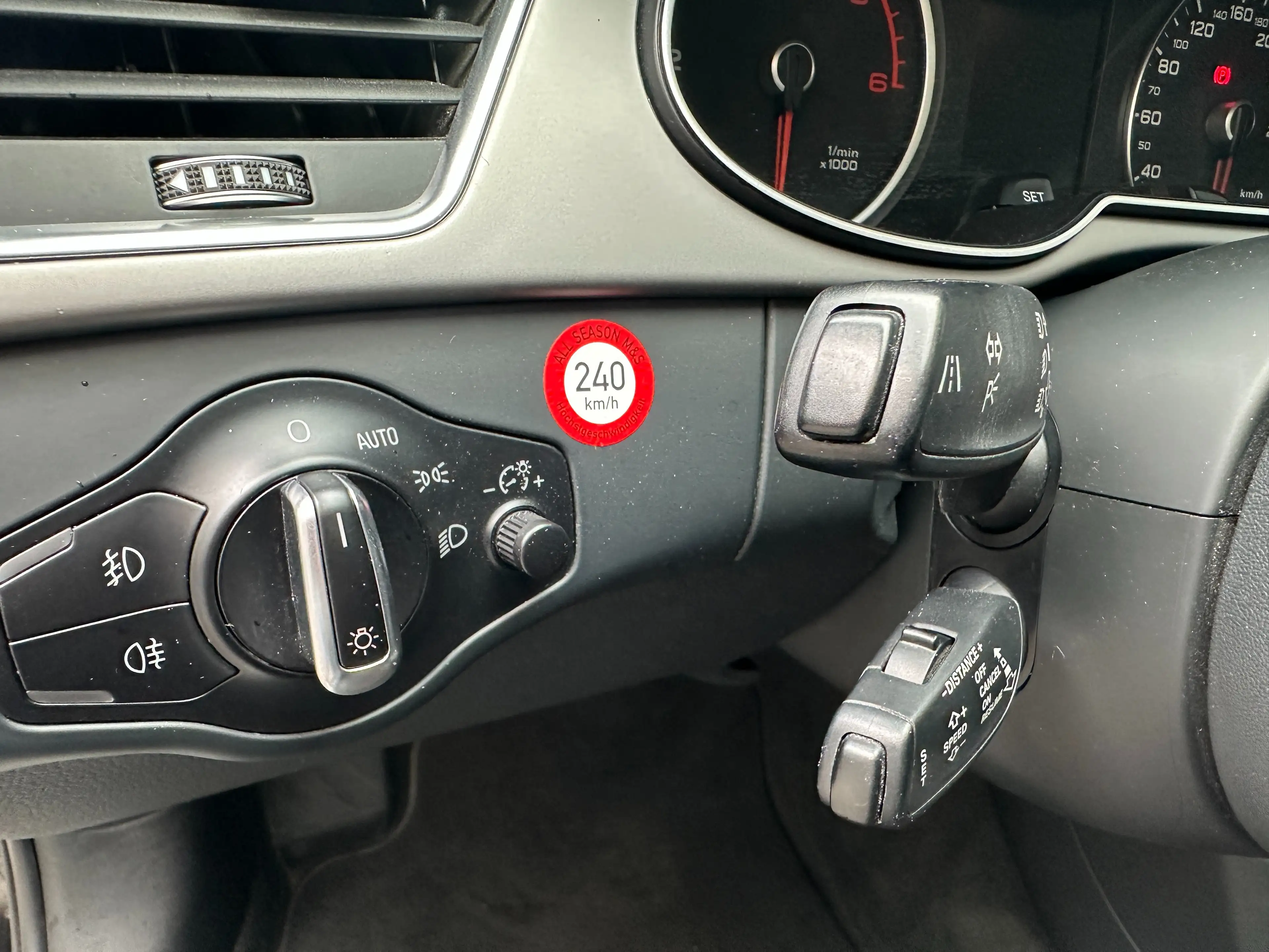 Audi A4 allroad ALLROAD 2.0TDI QUATTRO/PANO/NAV/LEDER/ACC/AHK — photo 12
