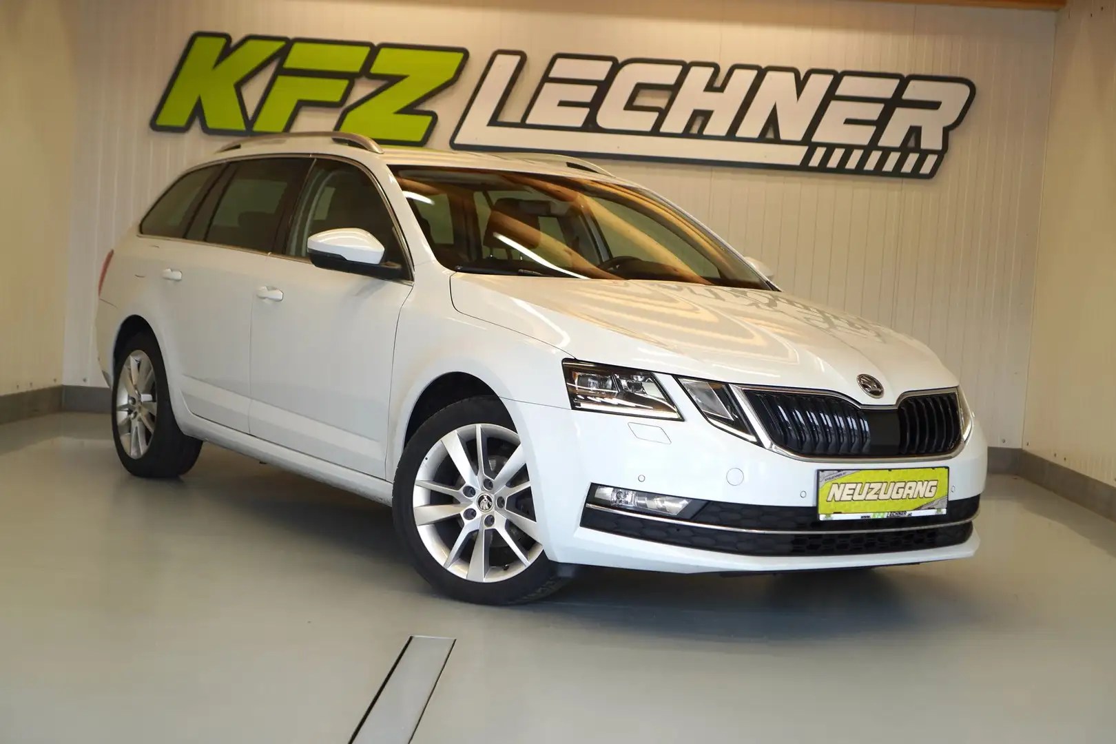 Skoda Octavia Combi 1.6 TDI DSG "LED*NAVI*SITZH*ACC*VIRTUAL" Weiß - 2