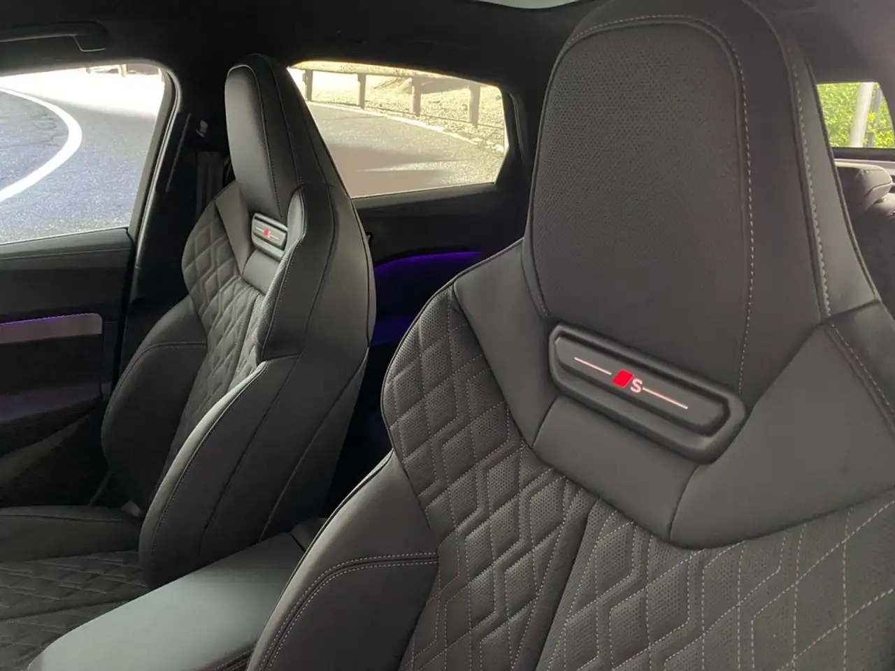 Audi A5 Limousine e-hybrid quattro Edition one S line 5