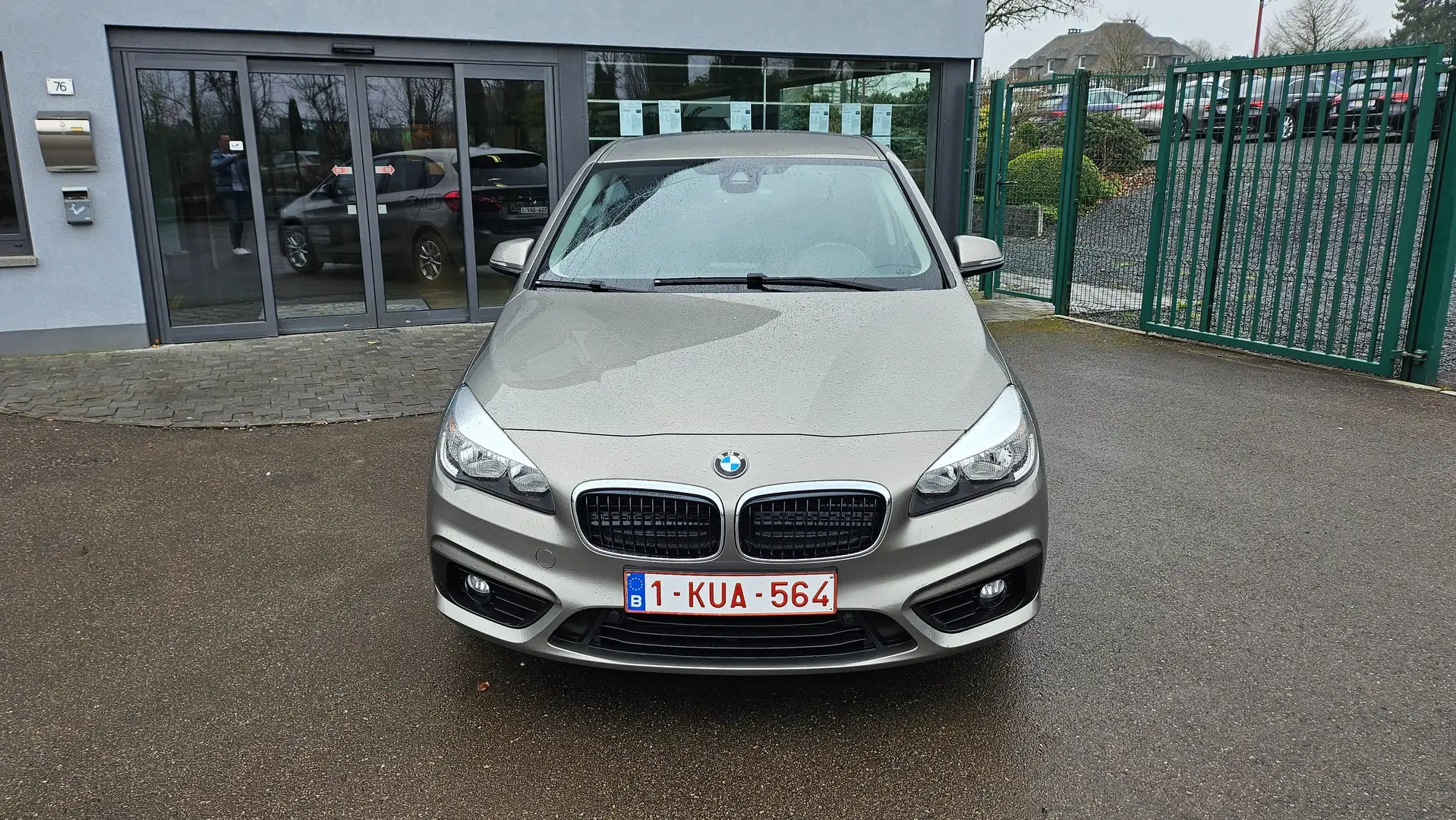 BMW 218 218iA Bej - 2