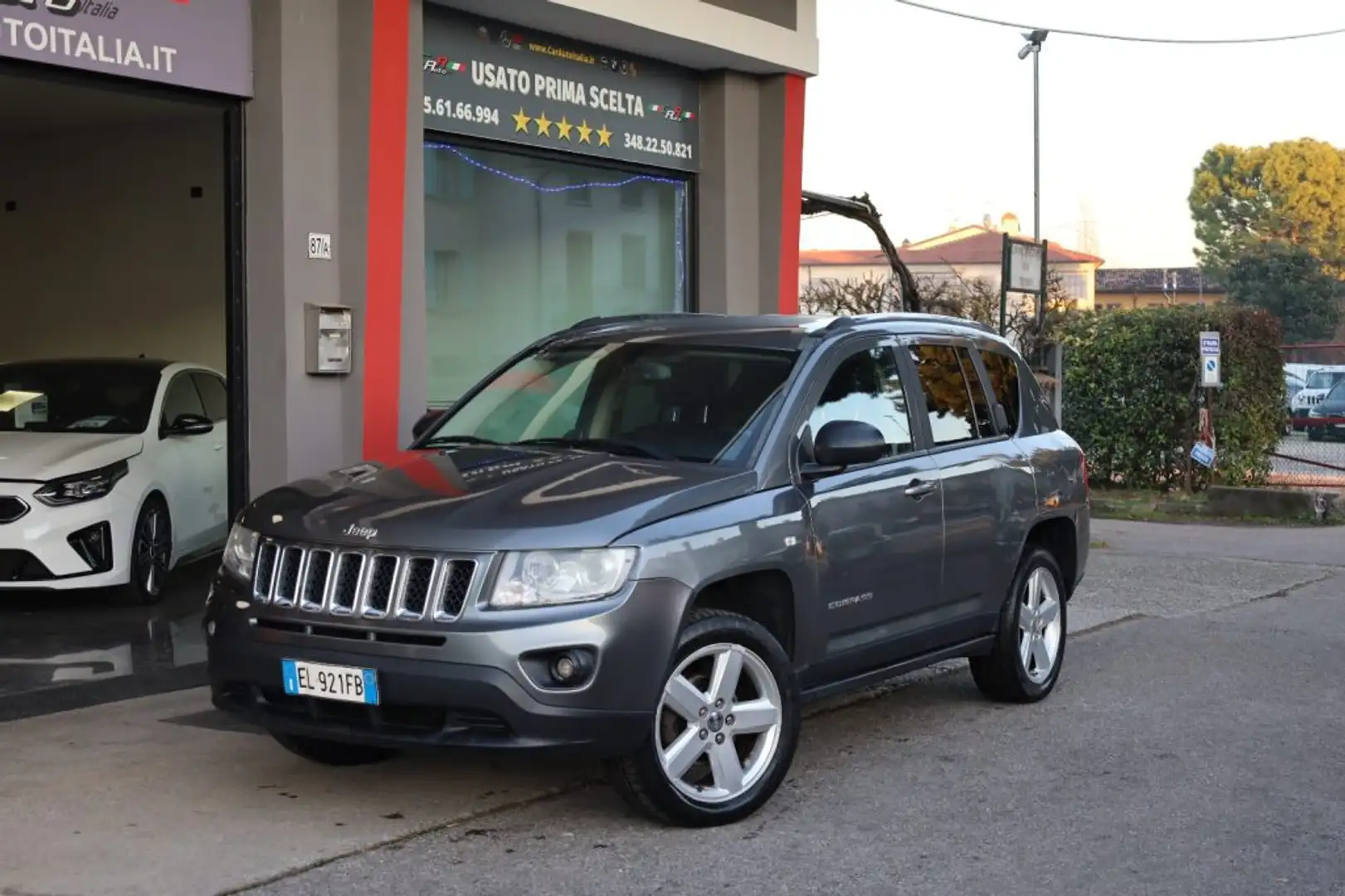Jeep Compass 2.2 CRD Limited 4x4 Pelle Cruise Sedili RISCALDATI Grijs - 1