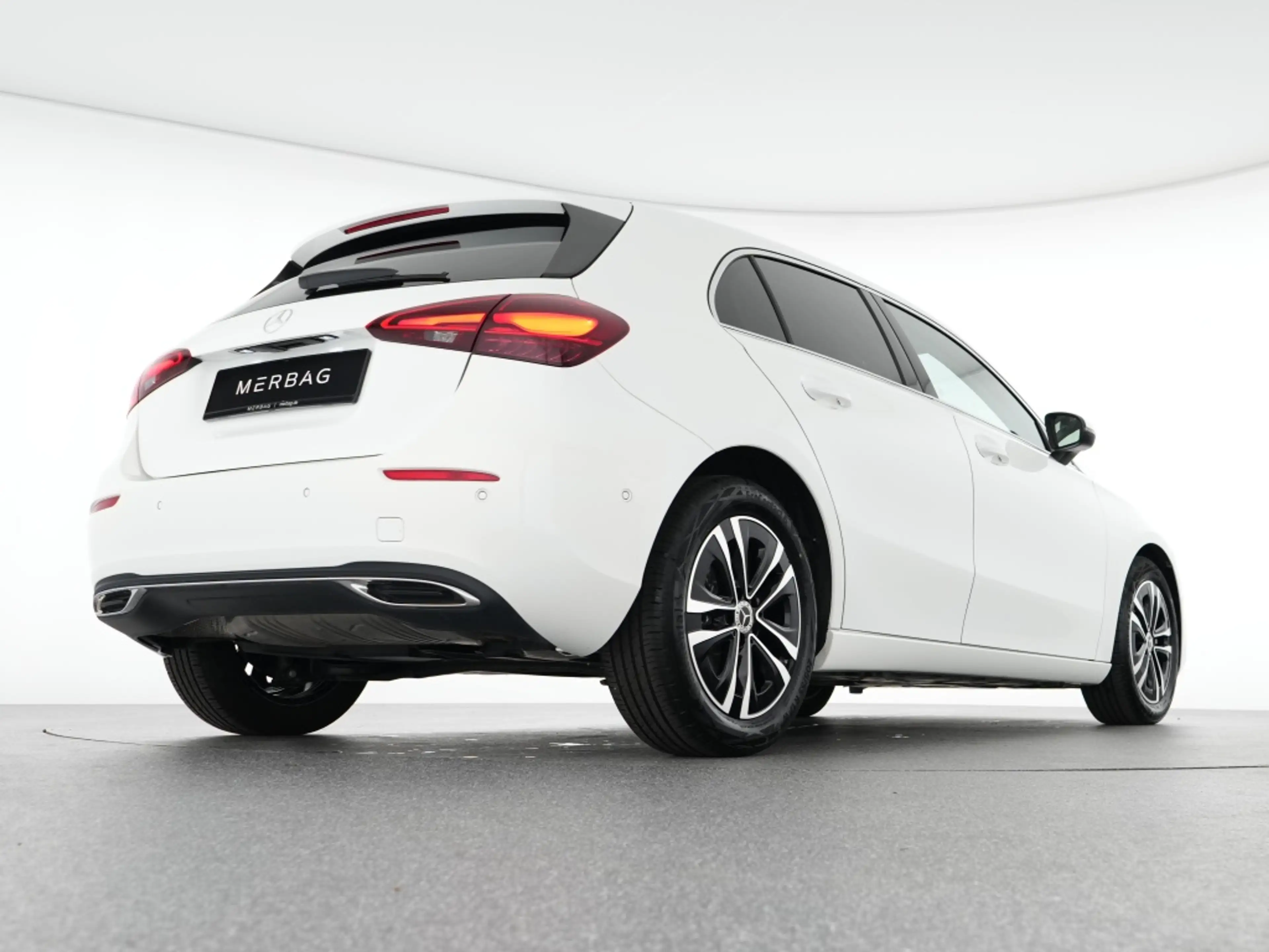 Mercedes-Benz A 180 Progressive LED Advanced Automatik Navi — photo 9