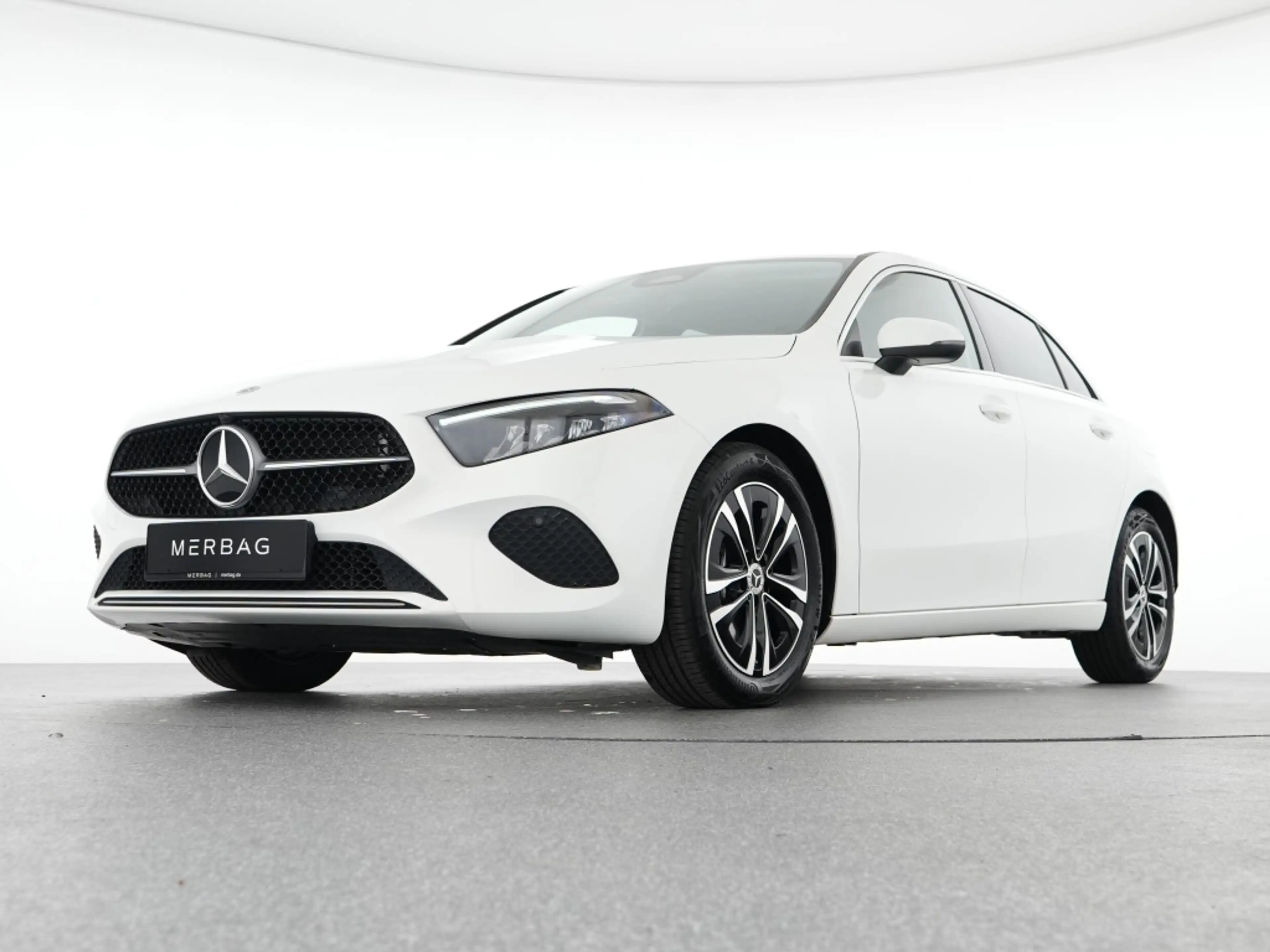 Mercedes-Benz A 180 Progressive LED Advanced Automatik Navi — photo 8