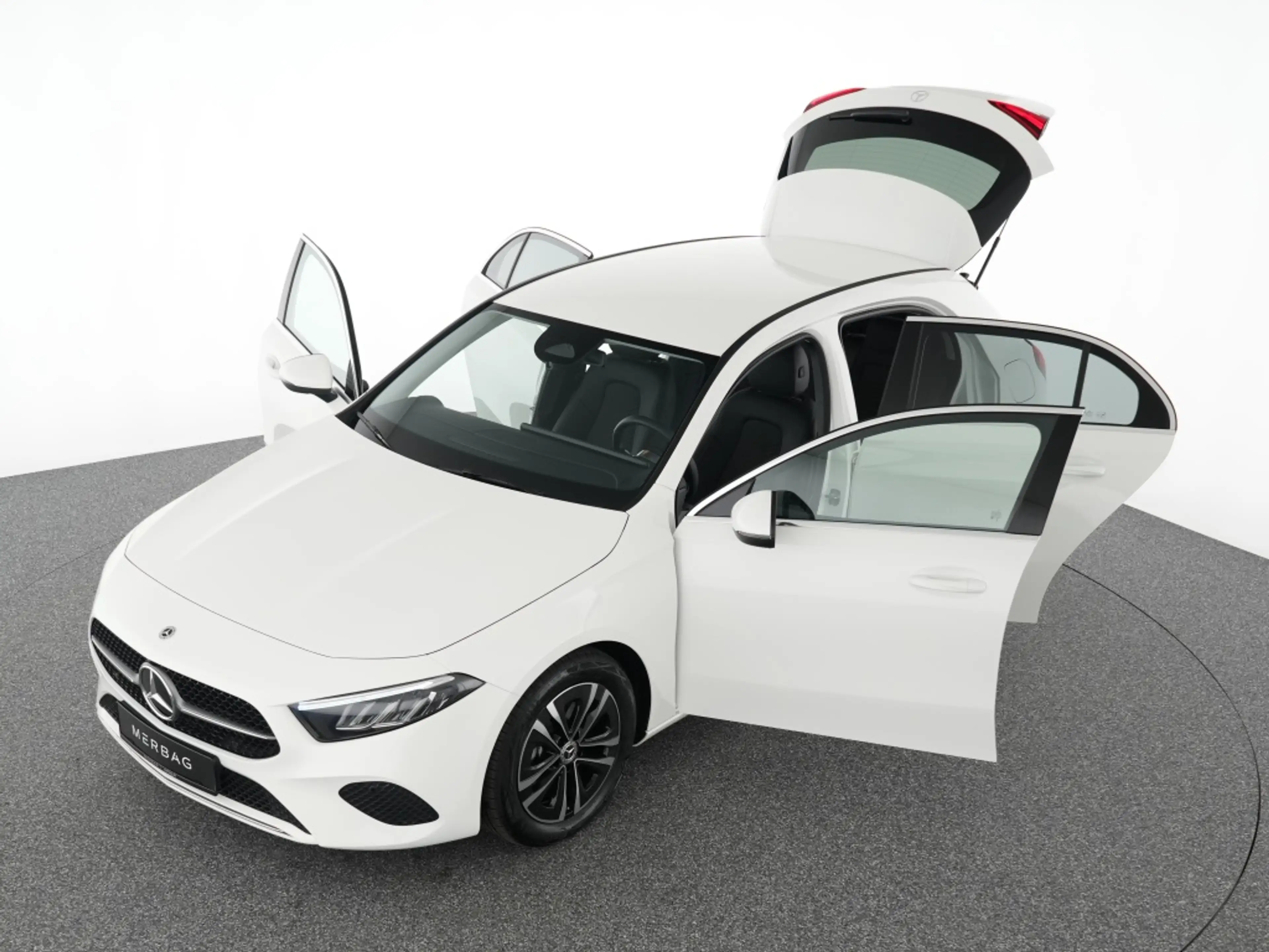 Mercedes-Benz A 180 Progressive LED Advanced Automatik Navi — photo 12