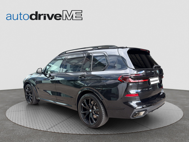 BMW X7 xDrive 40d M-Sport — photo 4