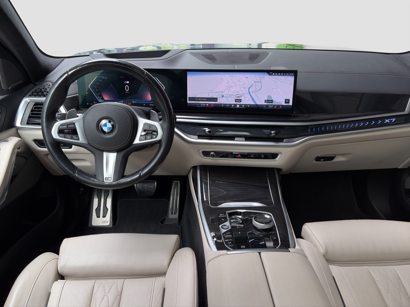 BMW X7 xDrive 40d M-Sport — photo 13