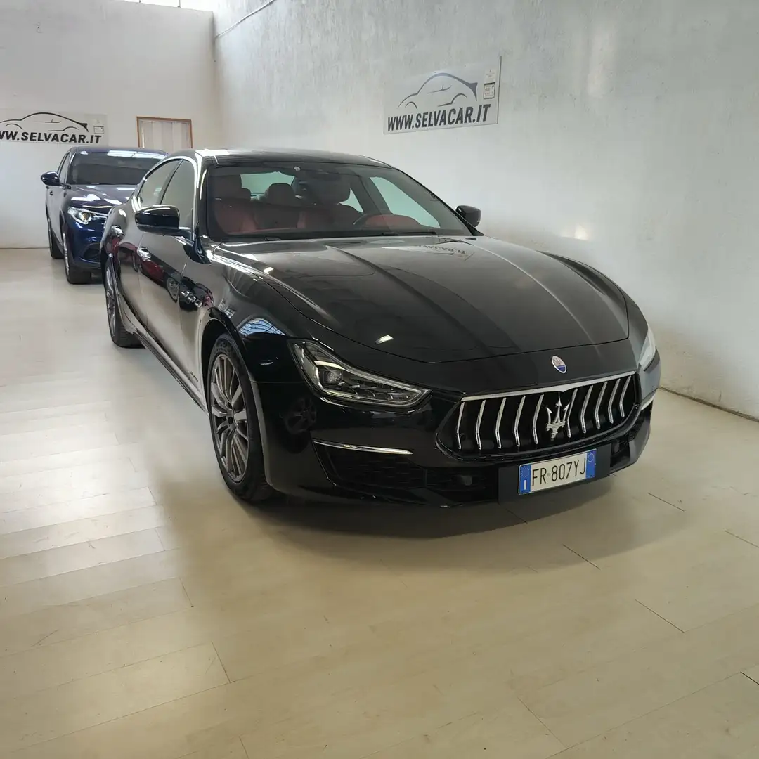 Maserati Ghibli 3.0 V6 ds Granlusso 250cv Auto my19  Restyling - 1