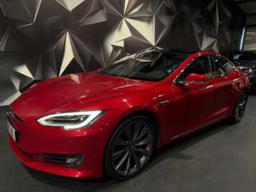 P90D PERFORMANCE DUAL MOTOR
