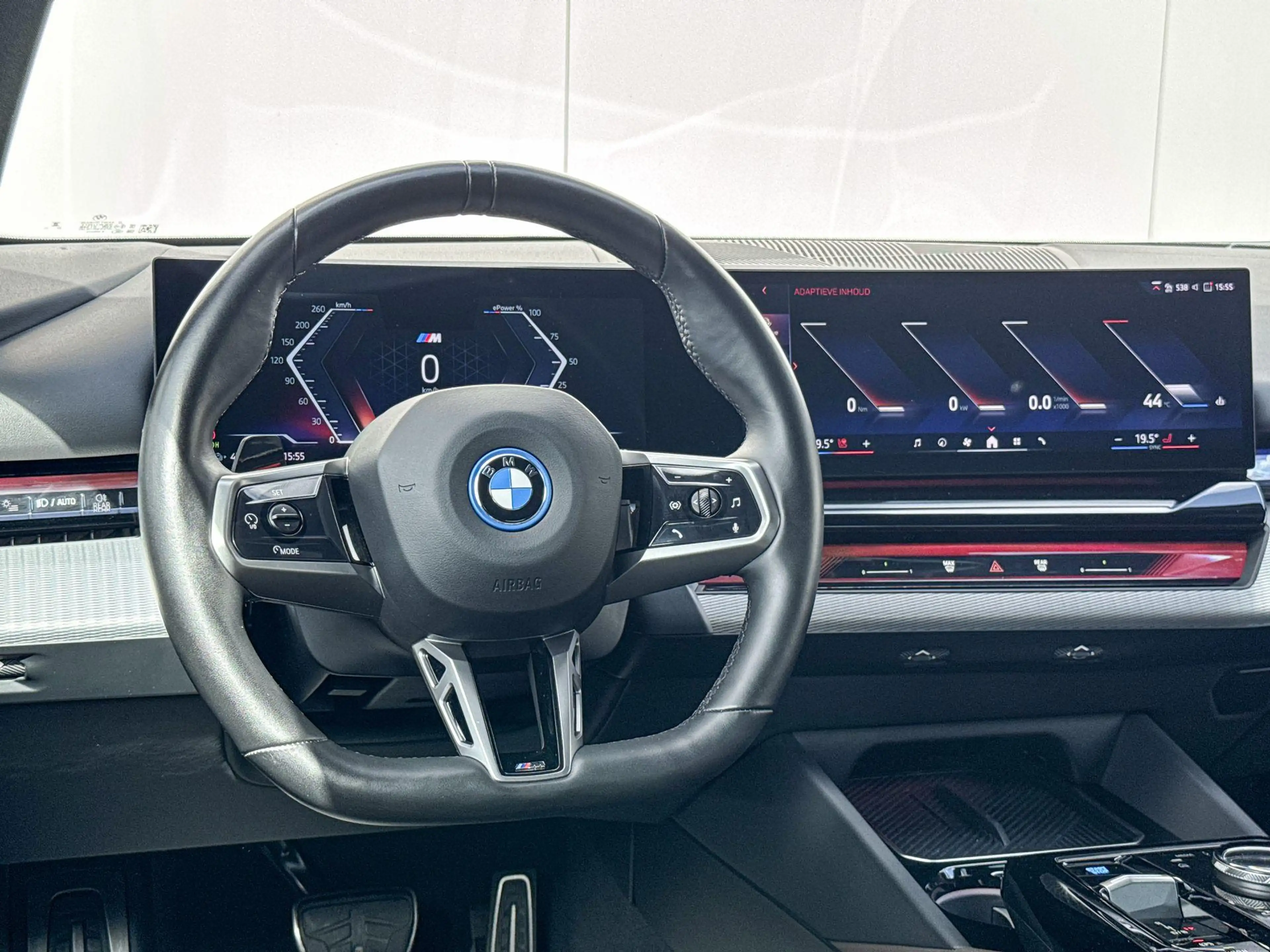 BMW i5 eDrive40 | M Sport | Travel Pack | Trekhaak — photo 13