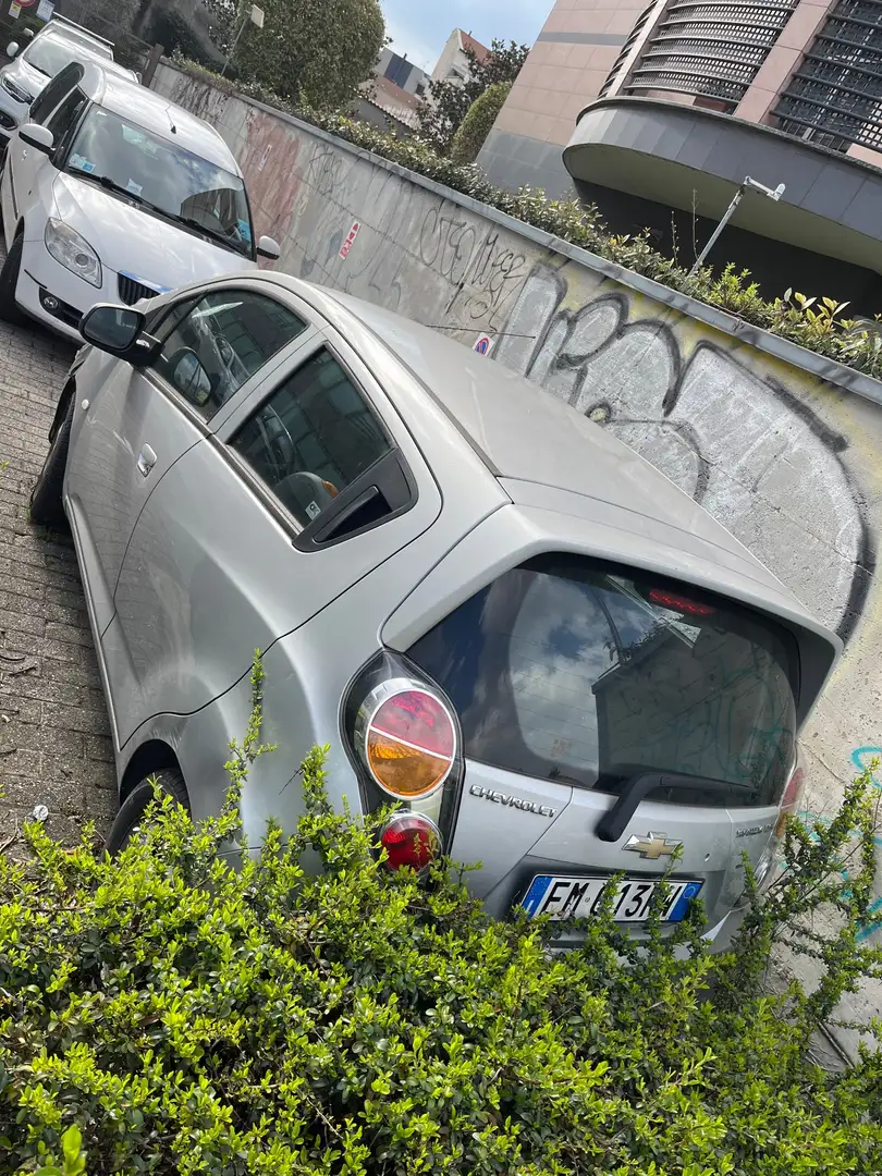 Chevrolet Spark 1.0 LS + - 2