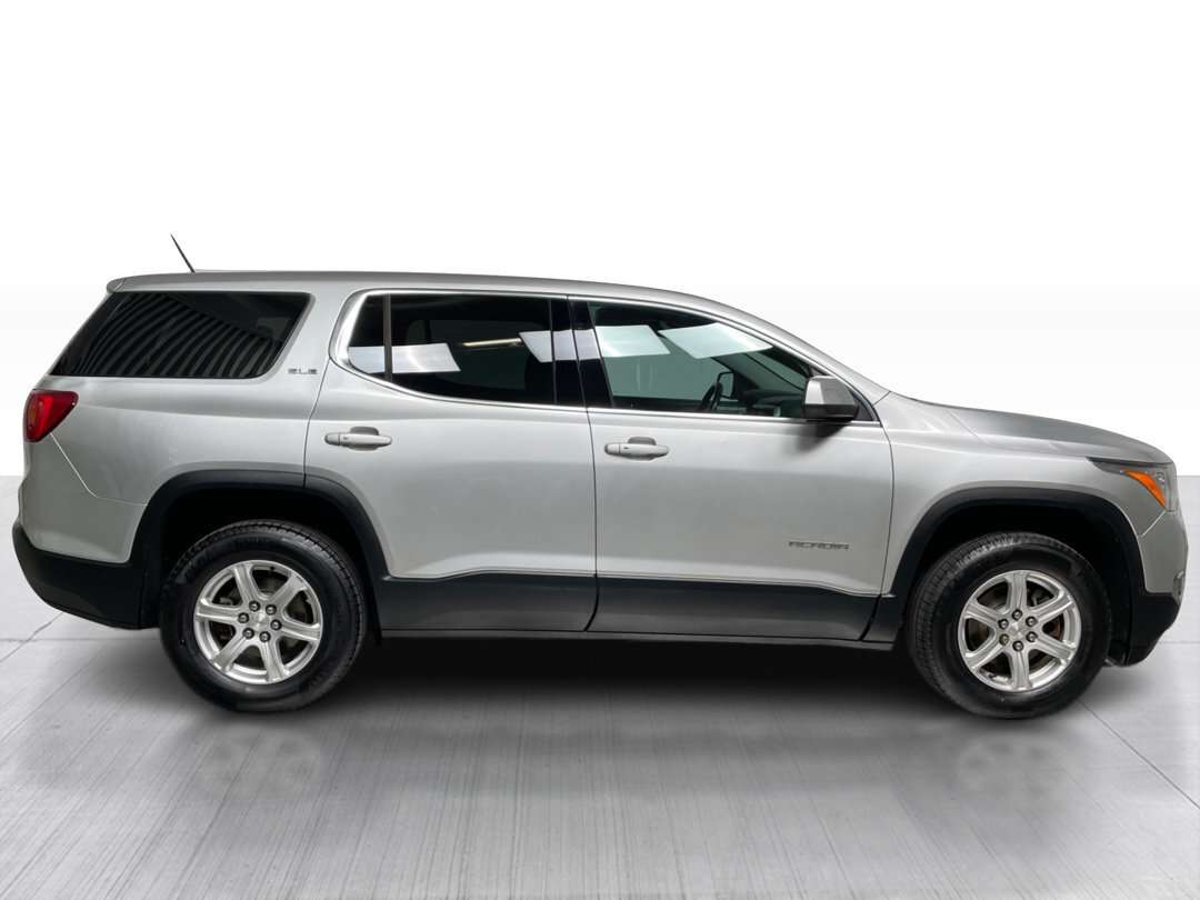 2017 GMC Acadia SLE AWD Mags 7 Places A/C Caméra — снимка 1