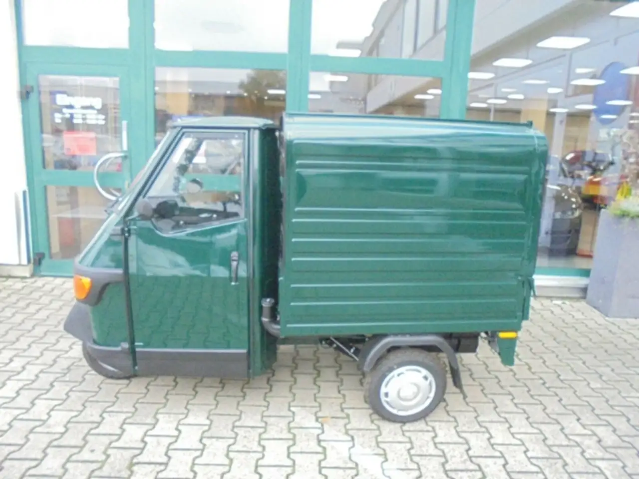 Piaggio Ape 2025