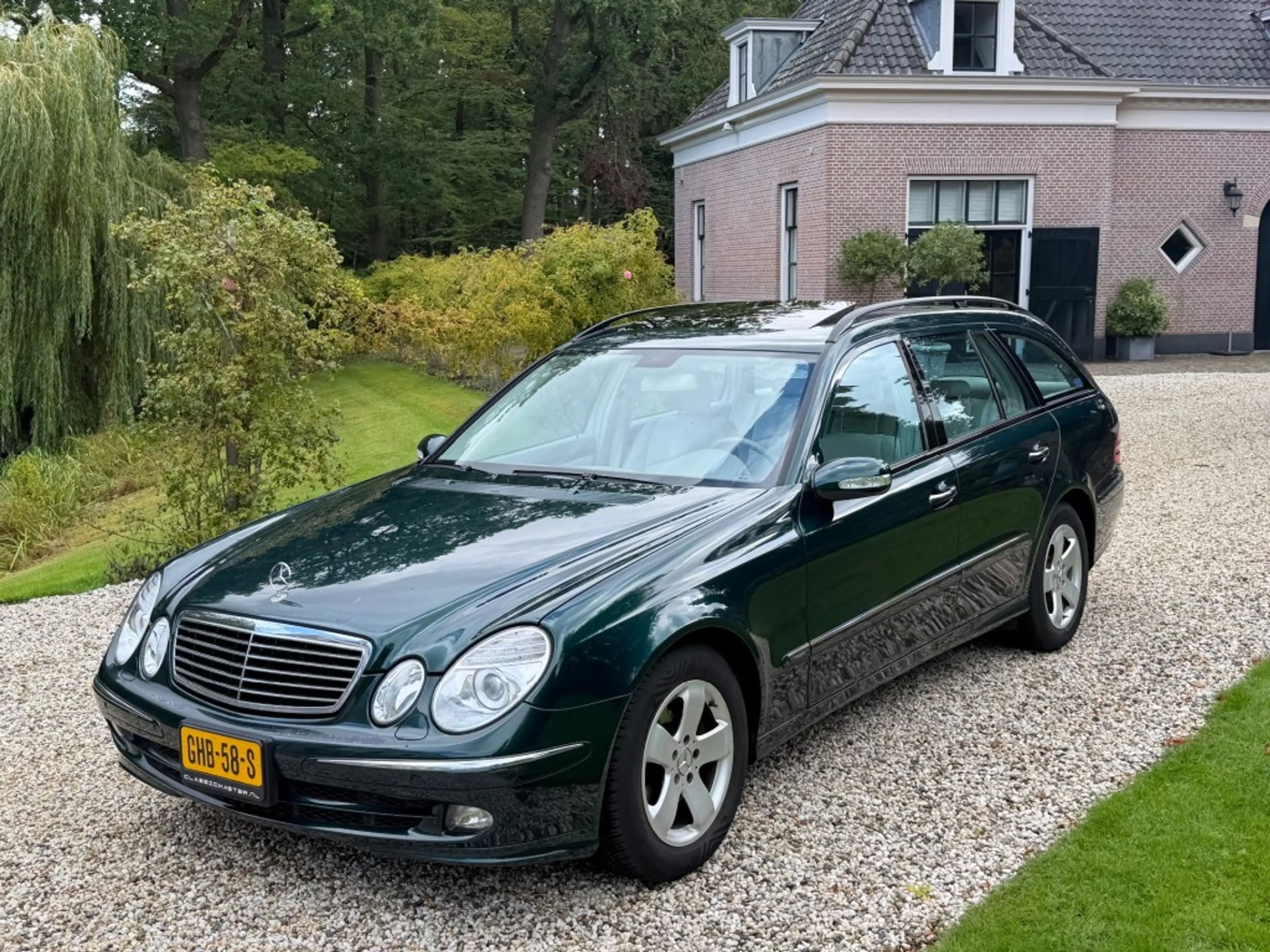 Mercedes-Benz E 350 350 V6 4-matic Estate AVANTGARDE