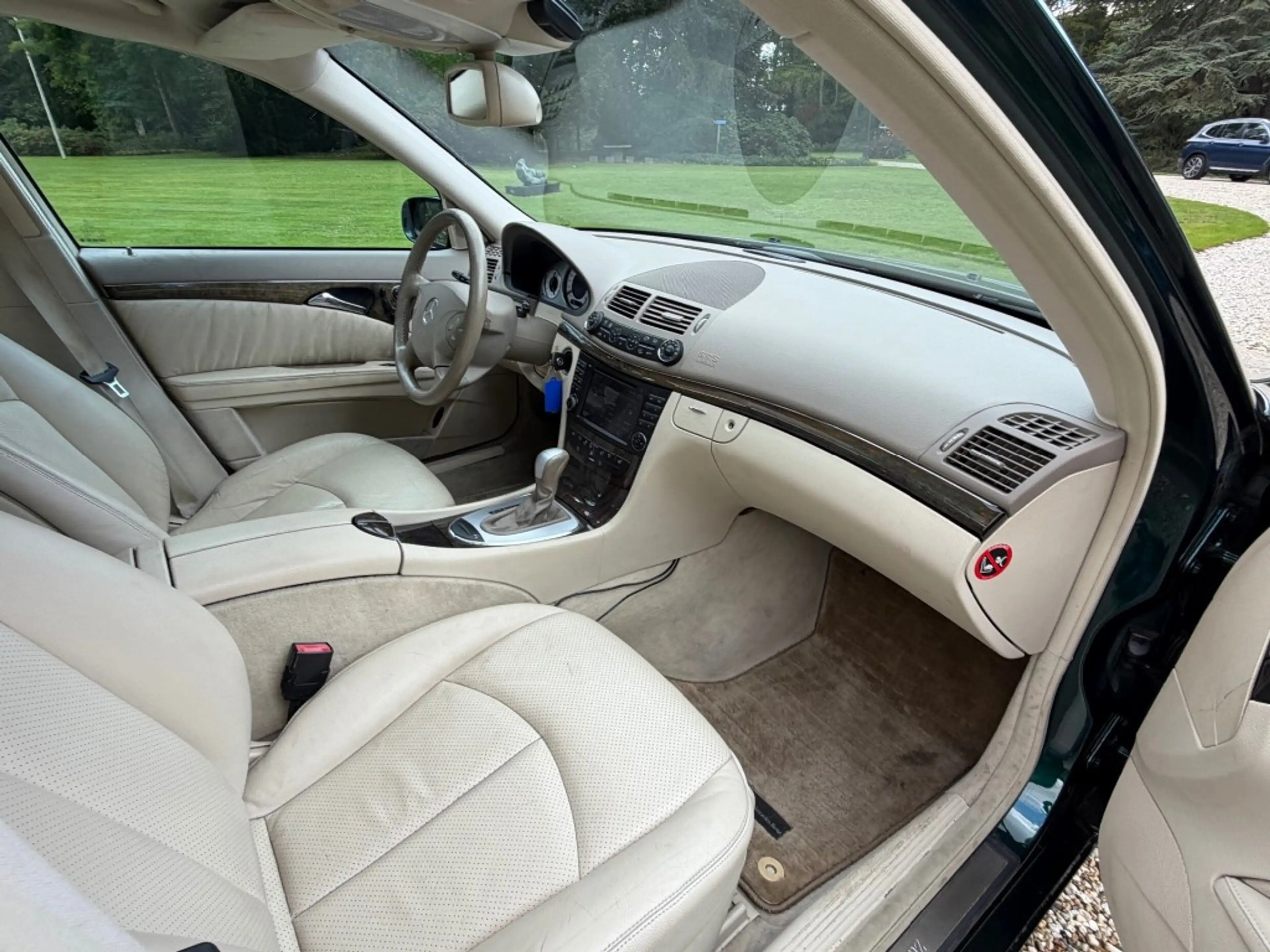 Mercedes-Benz E 350 350 V6 4-matic Estate AVANTGARDE — photo 4