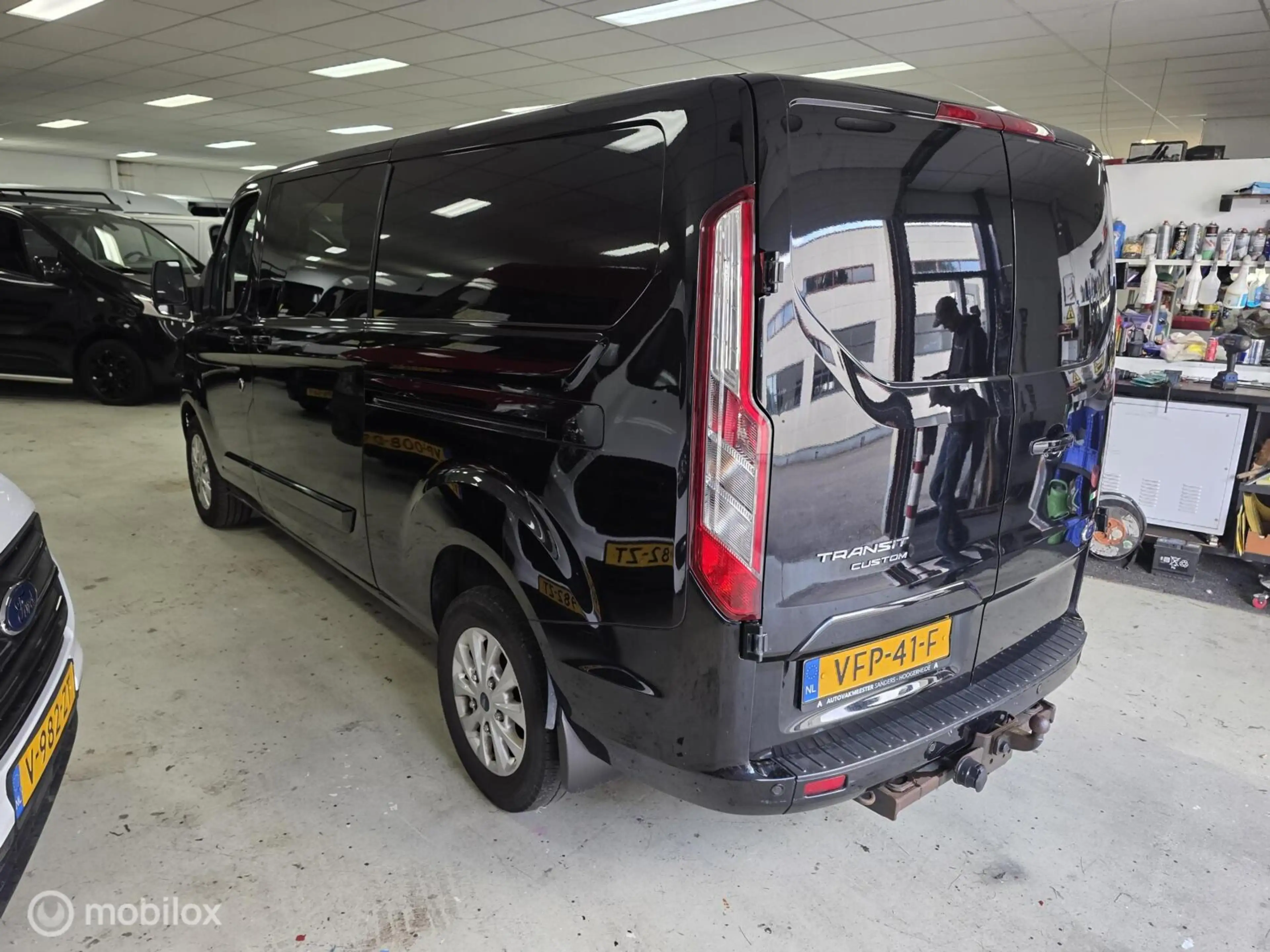 Ford Transit Custom Dubbel Cabine 2.0 TDCI L2H1 Automaat — photo 4