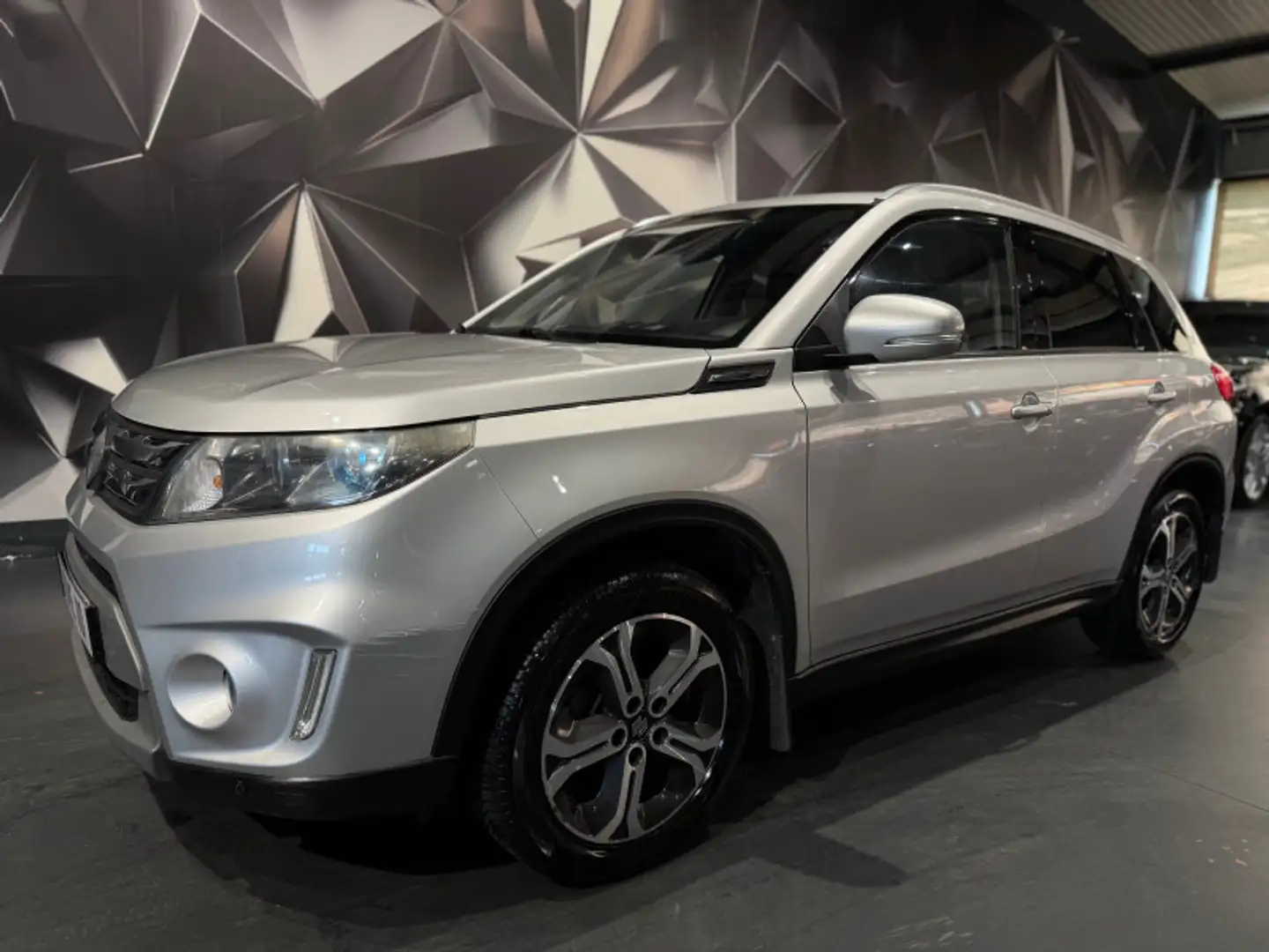 Suzuki Vitara 1.6 DDIS PACK ALLGRIP - 1