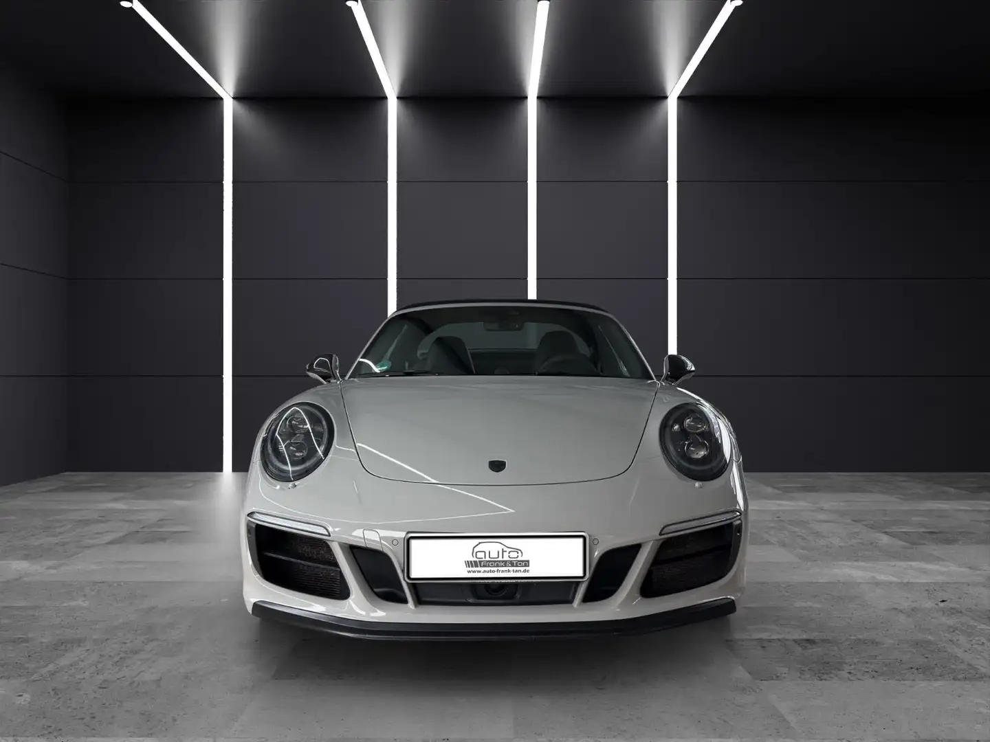 Porsche 991 Targa 4 GTS/Aprooved/Bose/Lift/Sport-Design Grau - 2