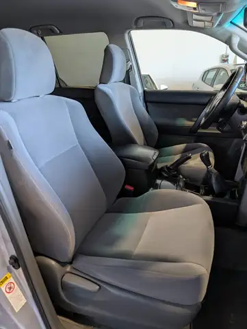 Toyota Land Cruiser view 10