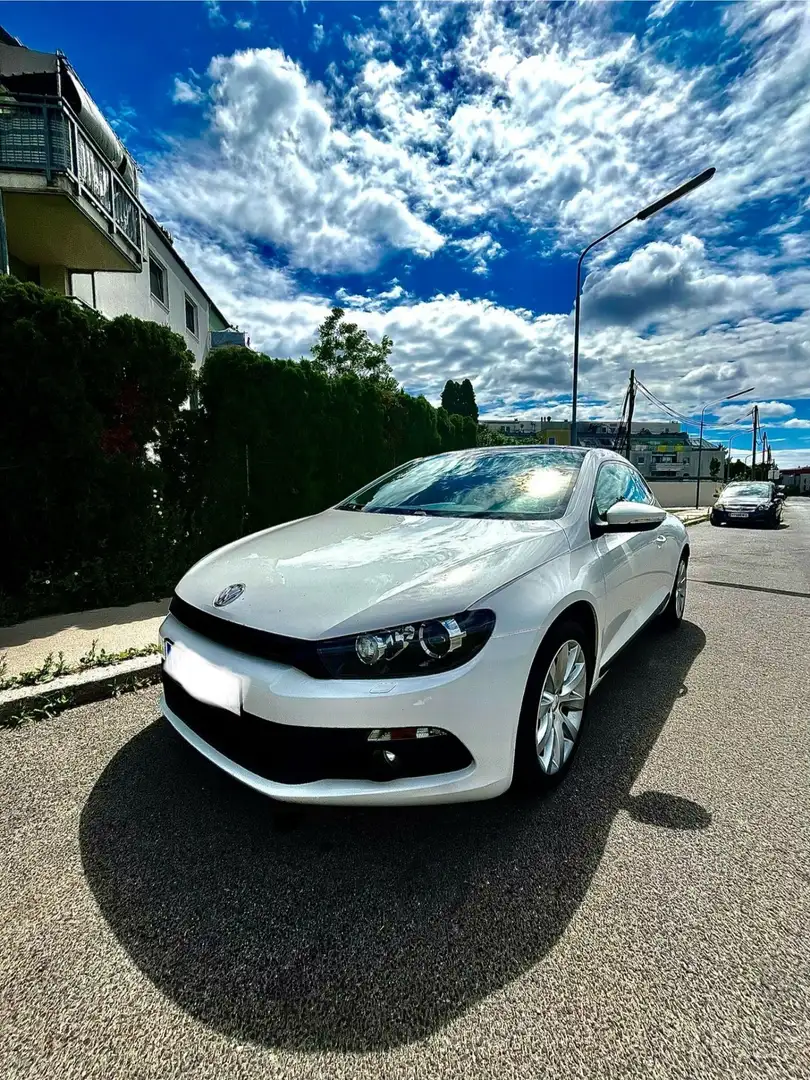Volkswagen Scirocco 1.4 TSI Sky Edition Beyaz - 1