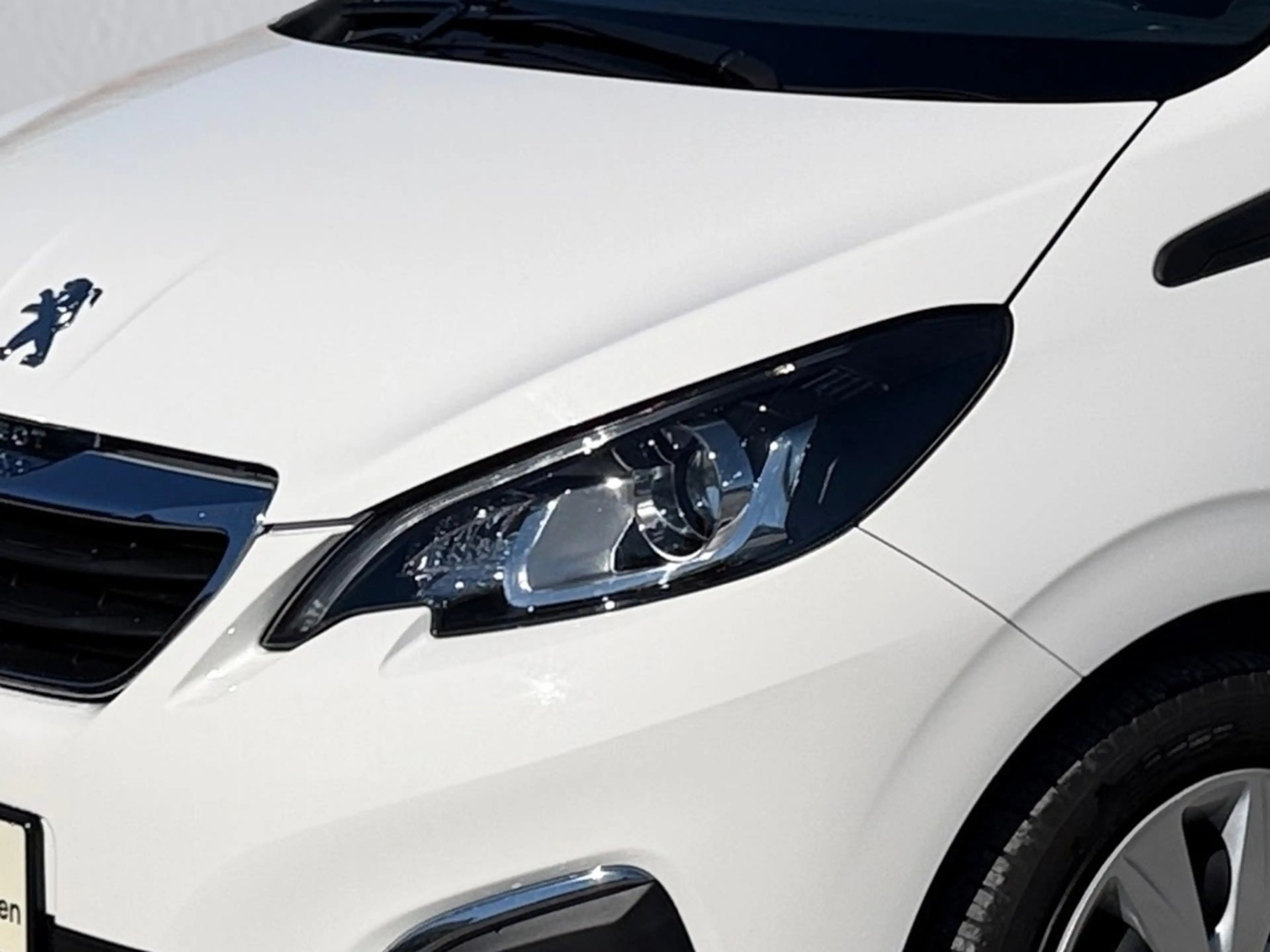 Peugeot 108 1.0 Vti Style — photo 5