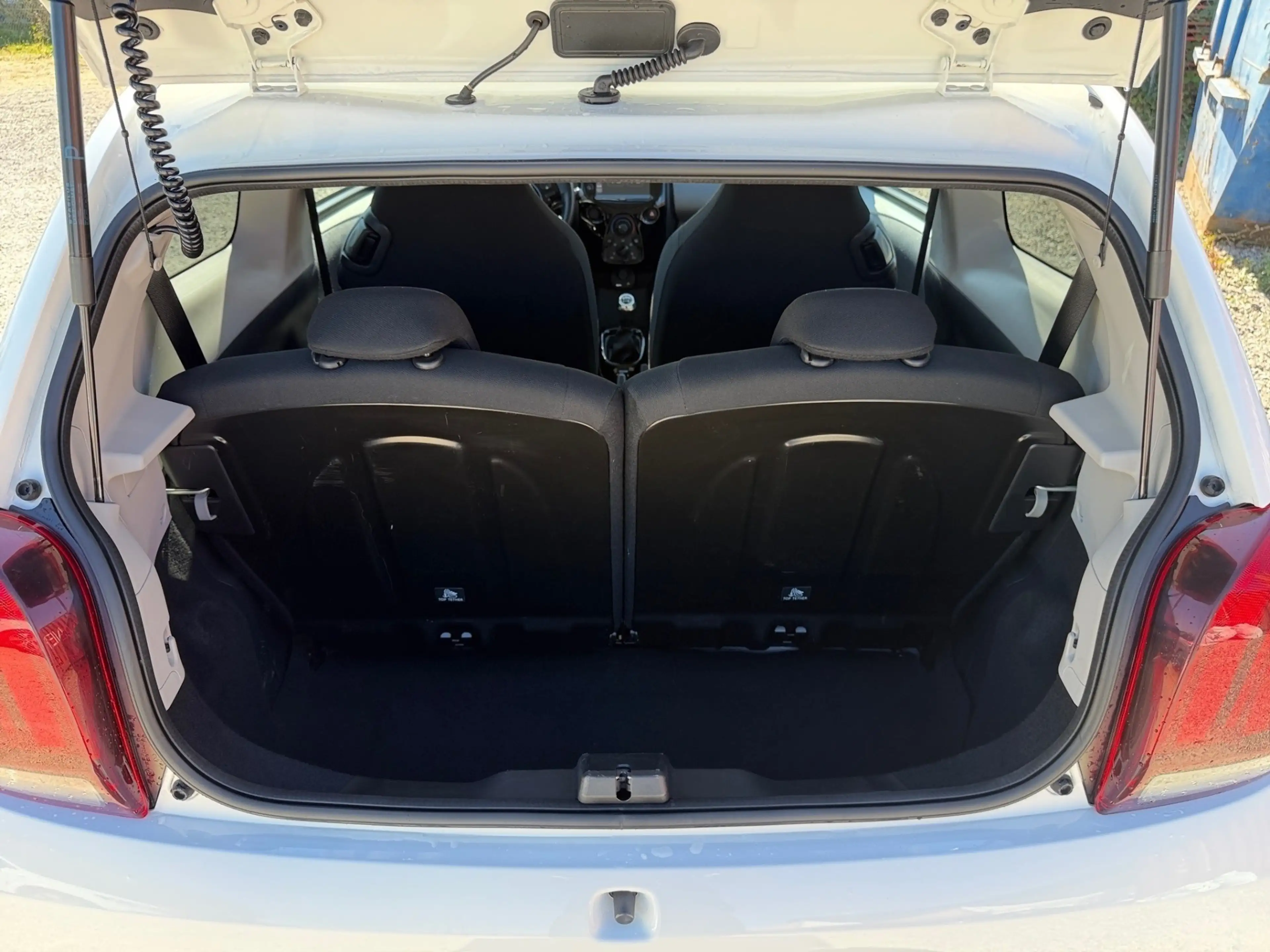 Peugeot 108 1.0 Vti Style — photo 12