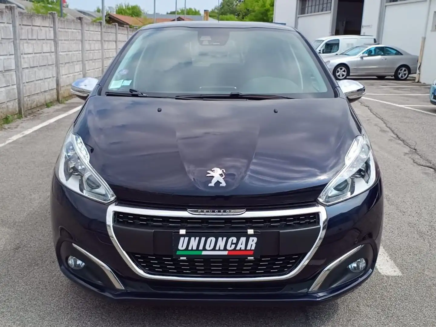 Peugeot 208 1.2 82CV Tech Edition Blau - 2