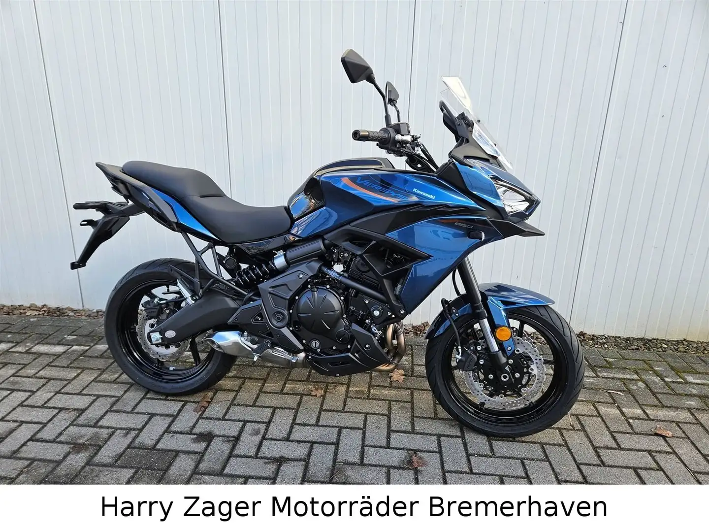 Kawasaki Versys 650 lieferbar! 650,- Starterbonus Azul - 1