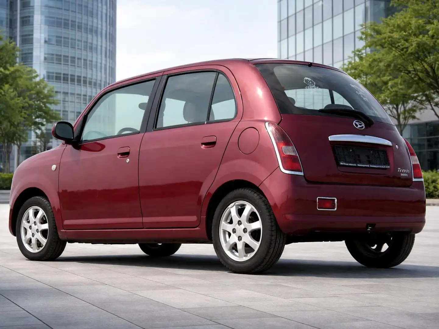 Daihatsu Trevis Automatik. Klima. Ganzjahresreifen.98300 km Rojo - 2