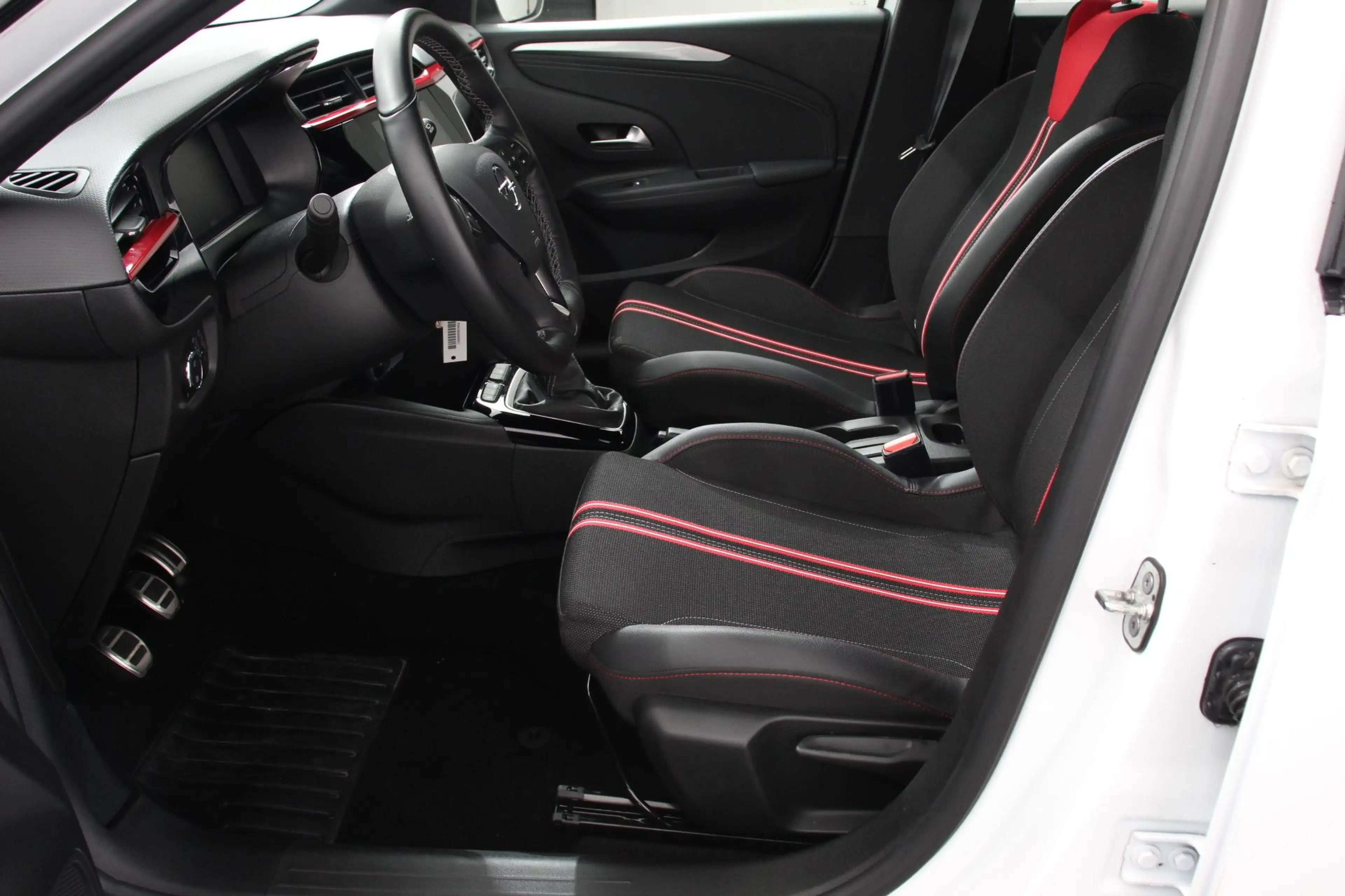 Opel Corsa 1.2 100pk GS Line Navigatie Appel Carplay/Android — photo 2