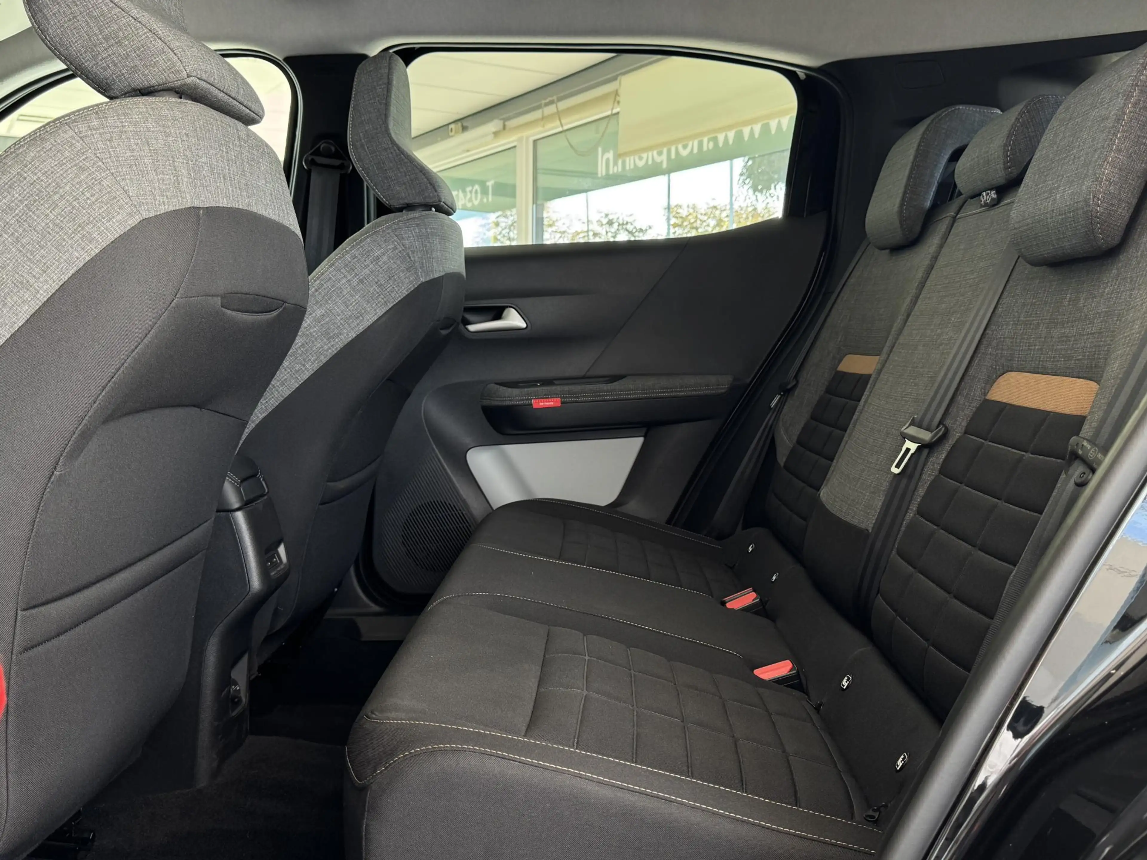 Citroen C3 Aircross 1.2 Hybrid 145pk Plus | Automaat | Camera | Carpla — photo 29