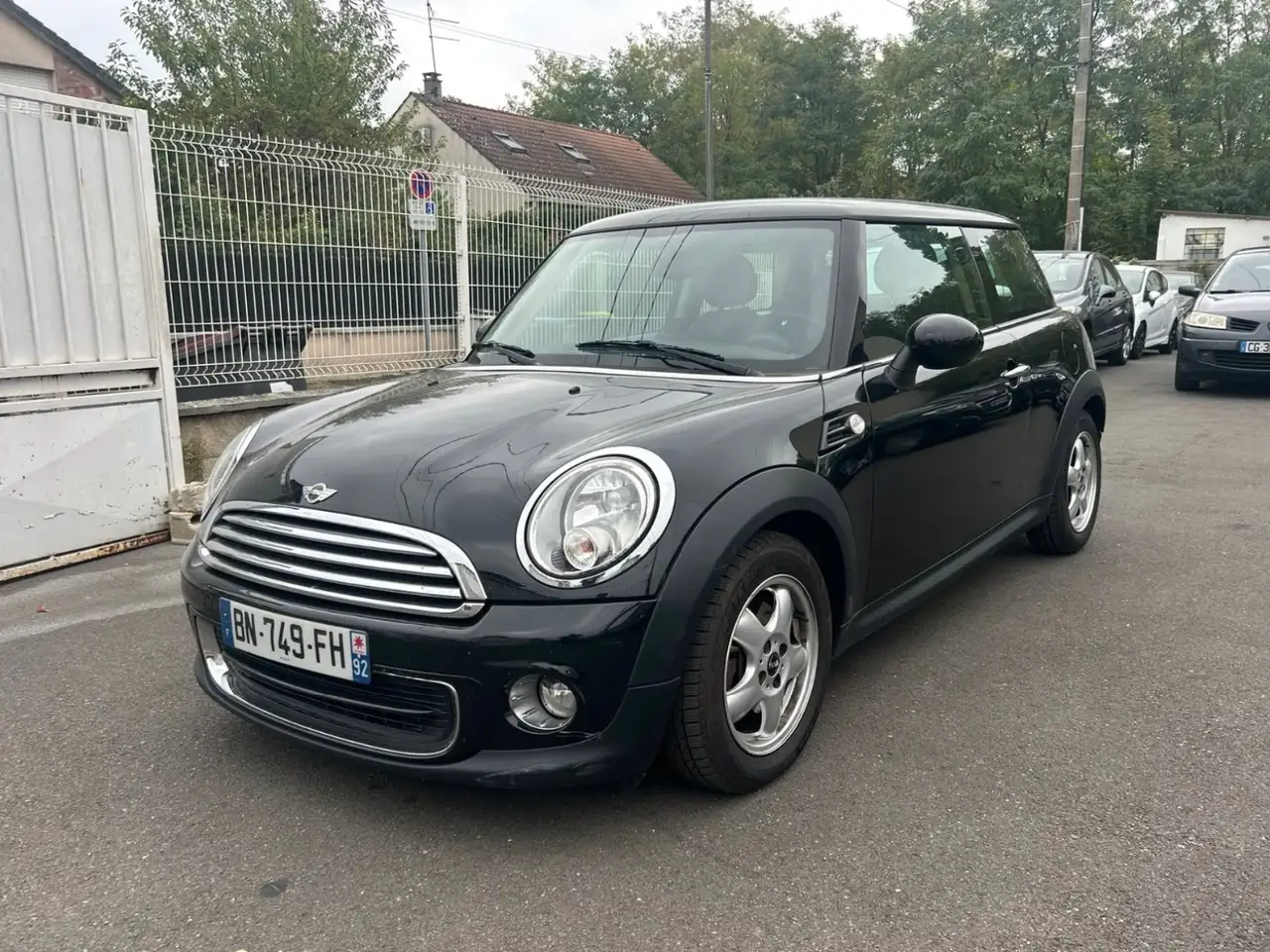 MINI