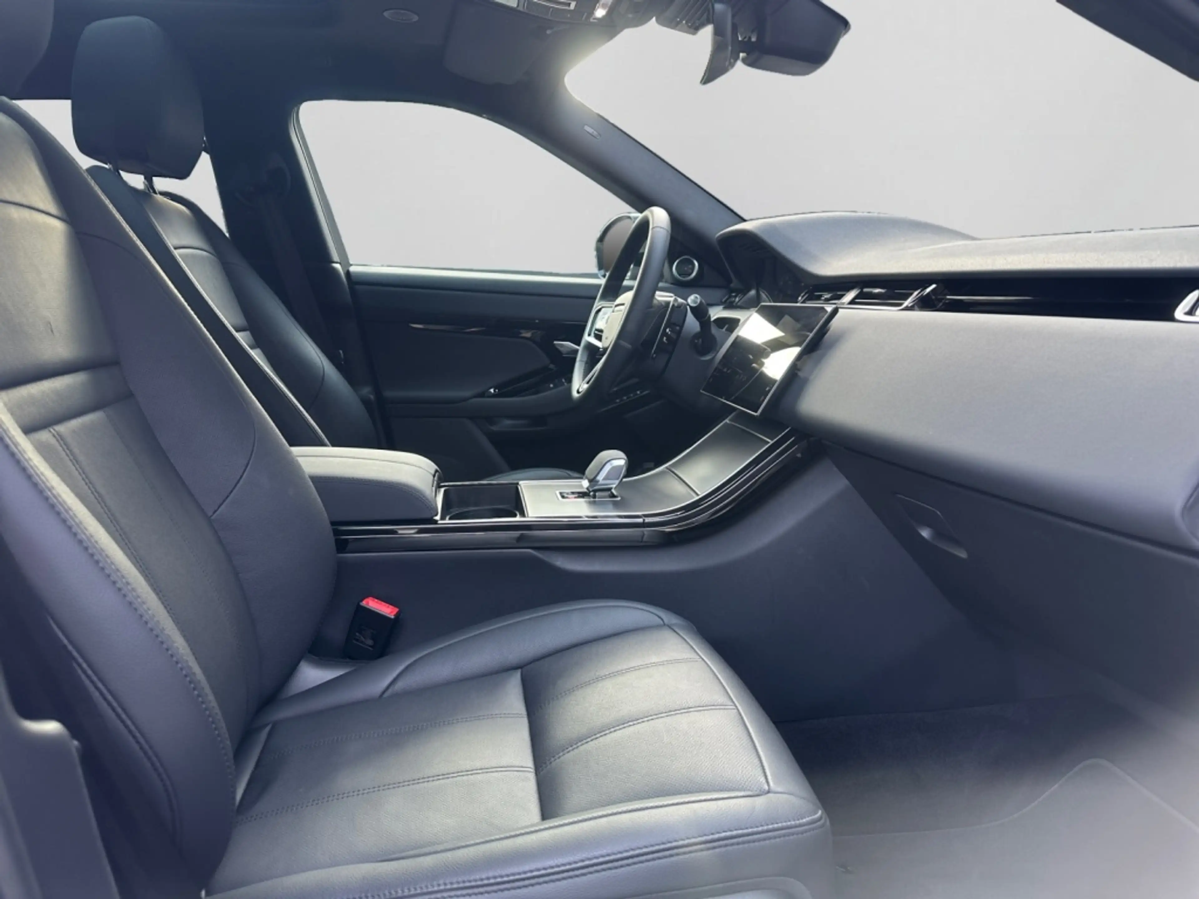 Land Rover Range Rover Evoque P300e AWD DYNAMIC SE DISTR|LM — photo 10