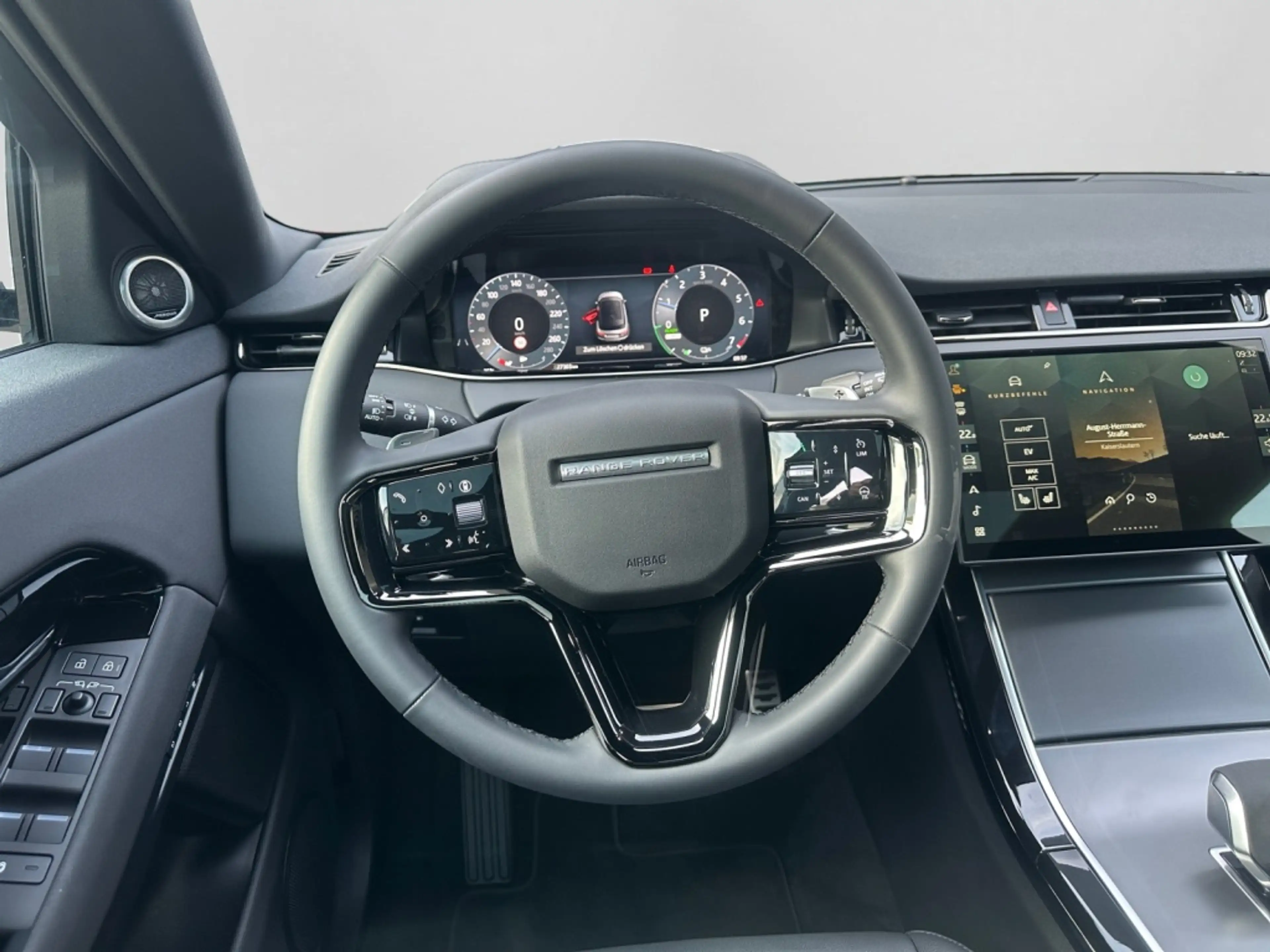 Land Rover Range Rover Evoque P300e AWD DYNAMIC SE DISTR|LM — photo 13