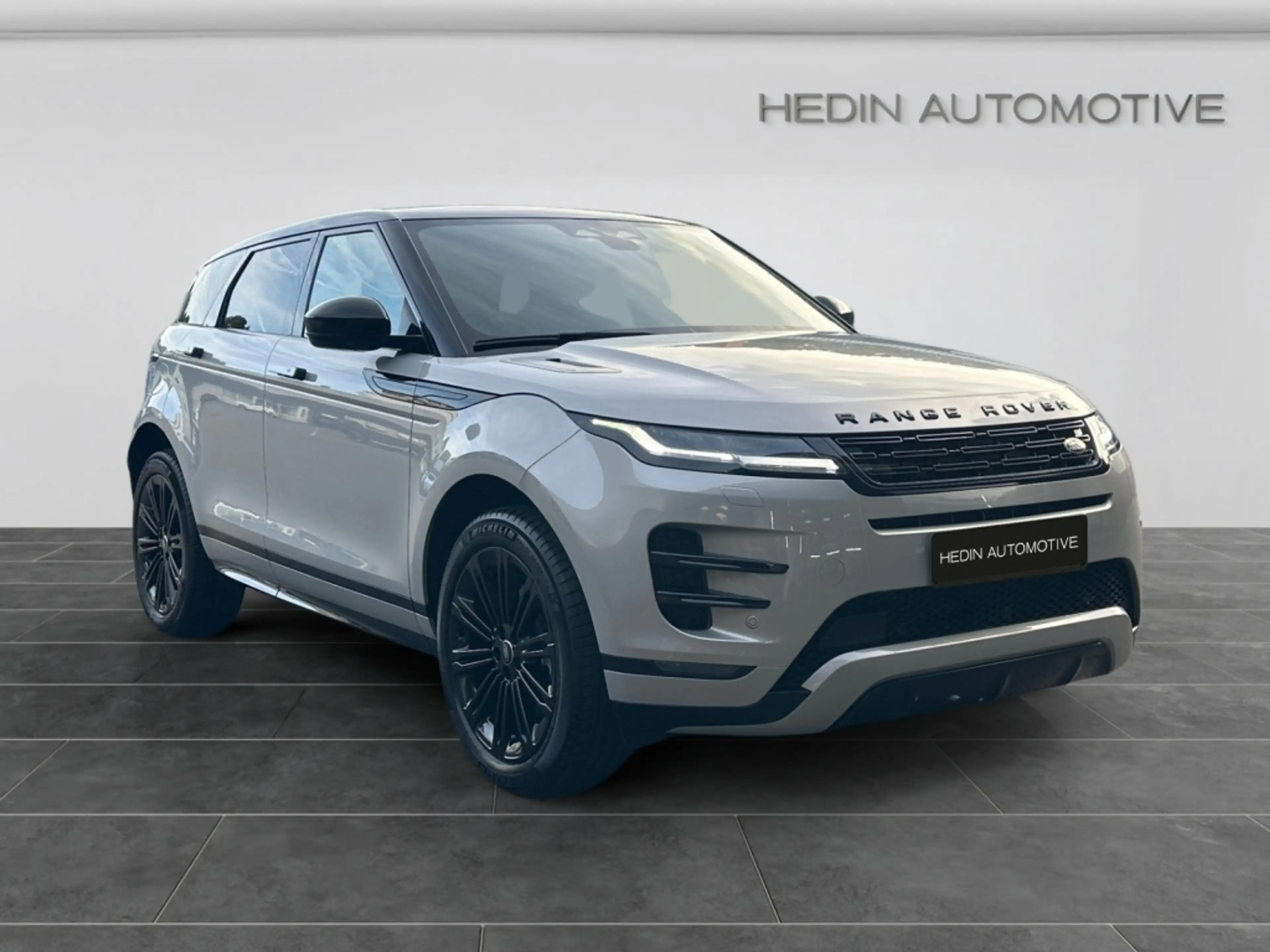 Land Rover Range Rover Evoque P300e AWD DYNAMIC SE DISTR|LM — photo 2