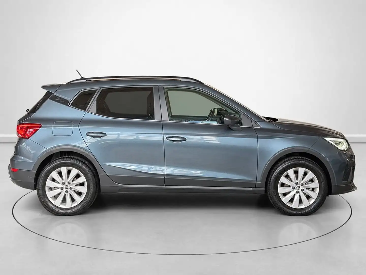SEAT Arona 1.0 TSI S&S Style XM 110 Gris - 2