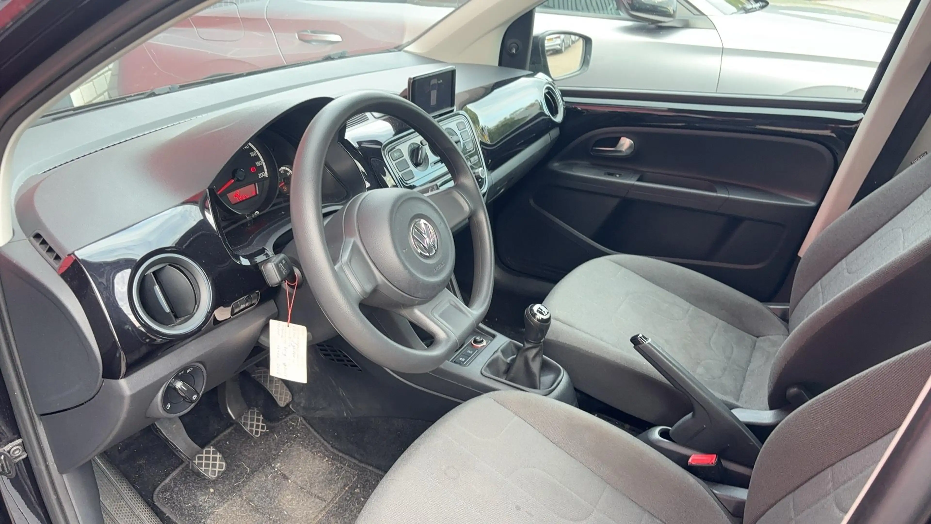 Volkswagen up! 1.0 move up! BlueMotion NAVI / AIRCO / BLUETOOTH / — photo 4