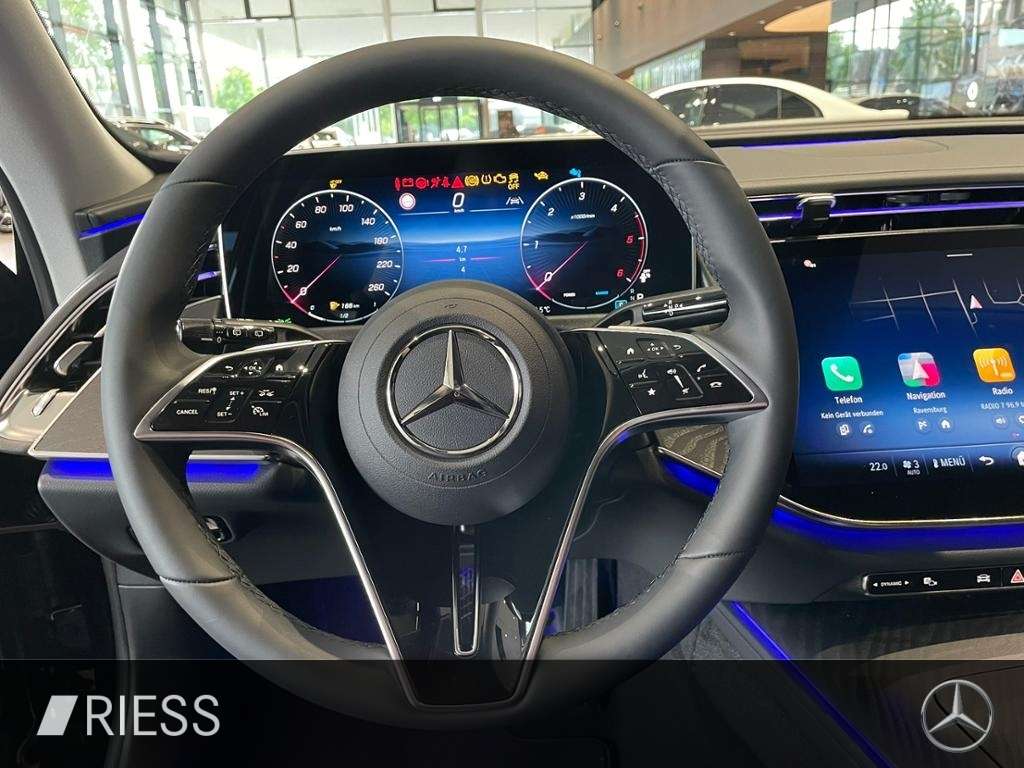 Mercedes-Benz E 200
