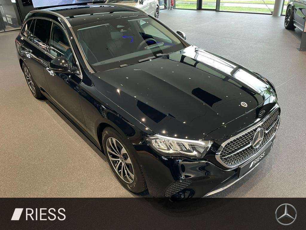Mercedes-Benz E 200