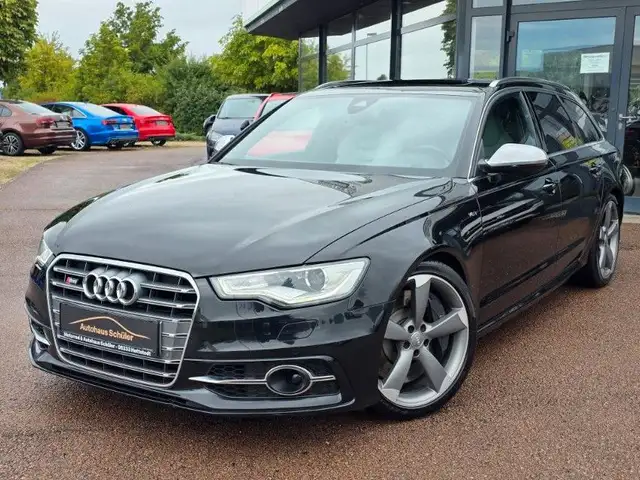 Audi S6 Avant 4.0 TFSI quattro+BOSE+PANO+ACC+NAVI+LUF