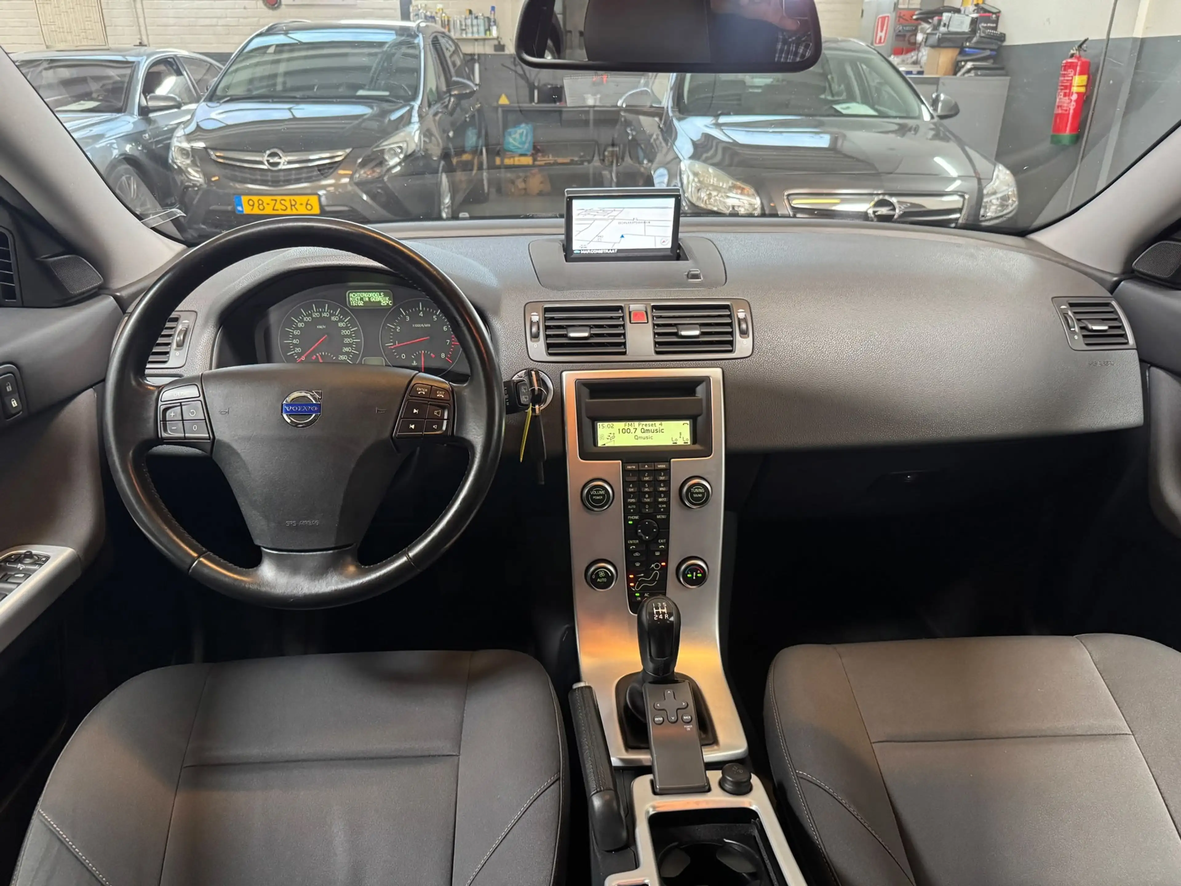 Volvo V50 2.0 Sport |AIRCO|PDC|NAVI|LMV — photo 2