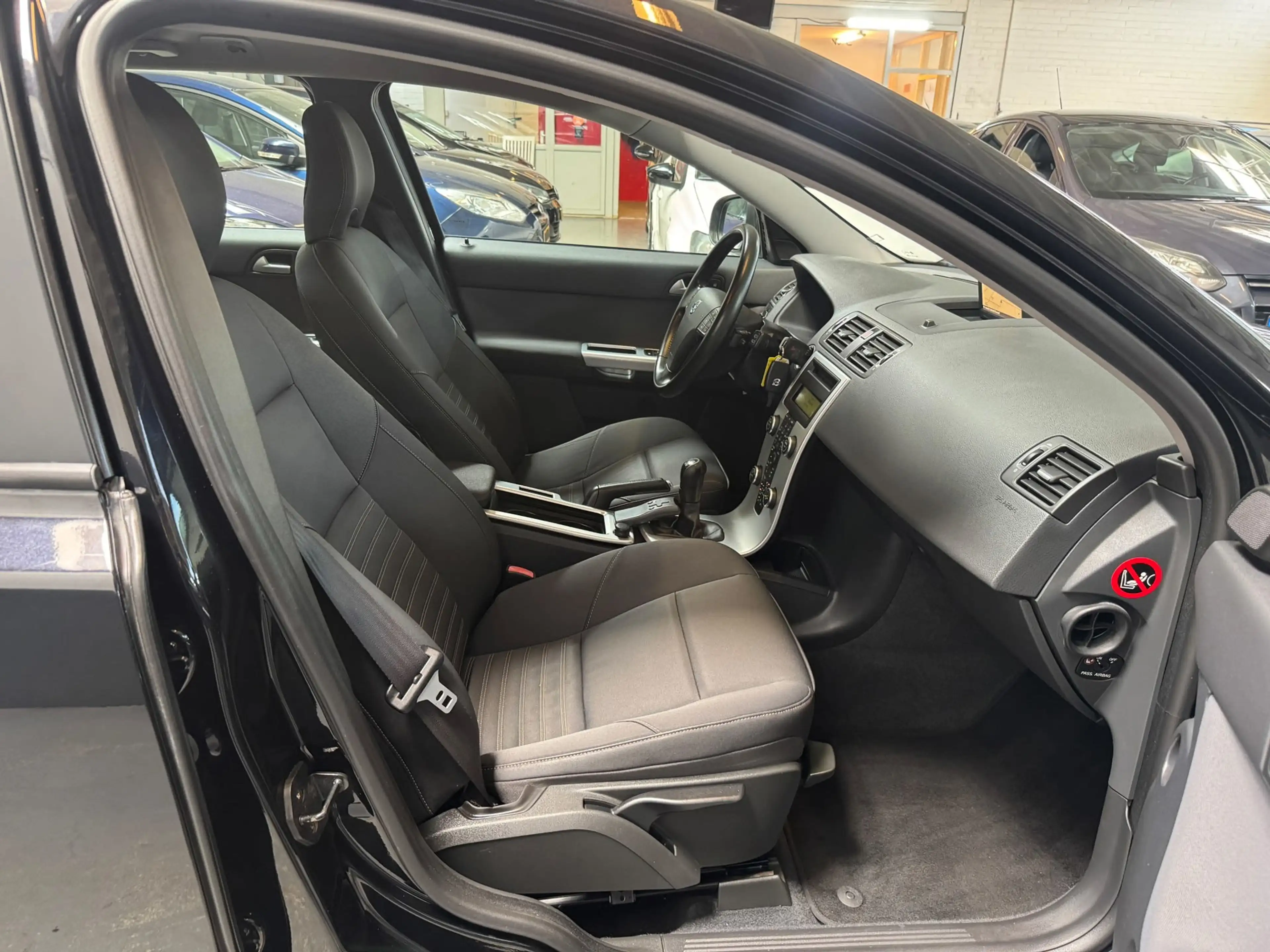 Volvo V50 2.0 Sport |AIRCO|PDC|NAVI|LMV — photo 13