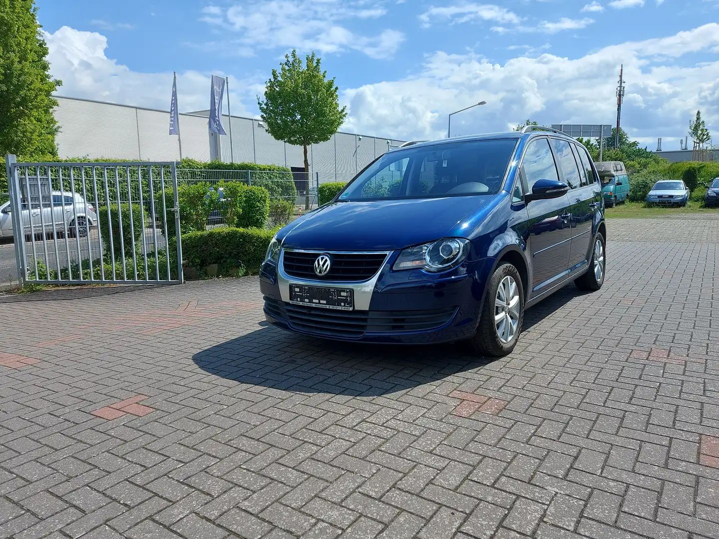 Volkswagen Touran Freestyle Bleu - 1