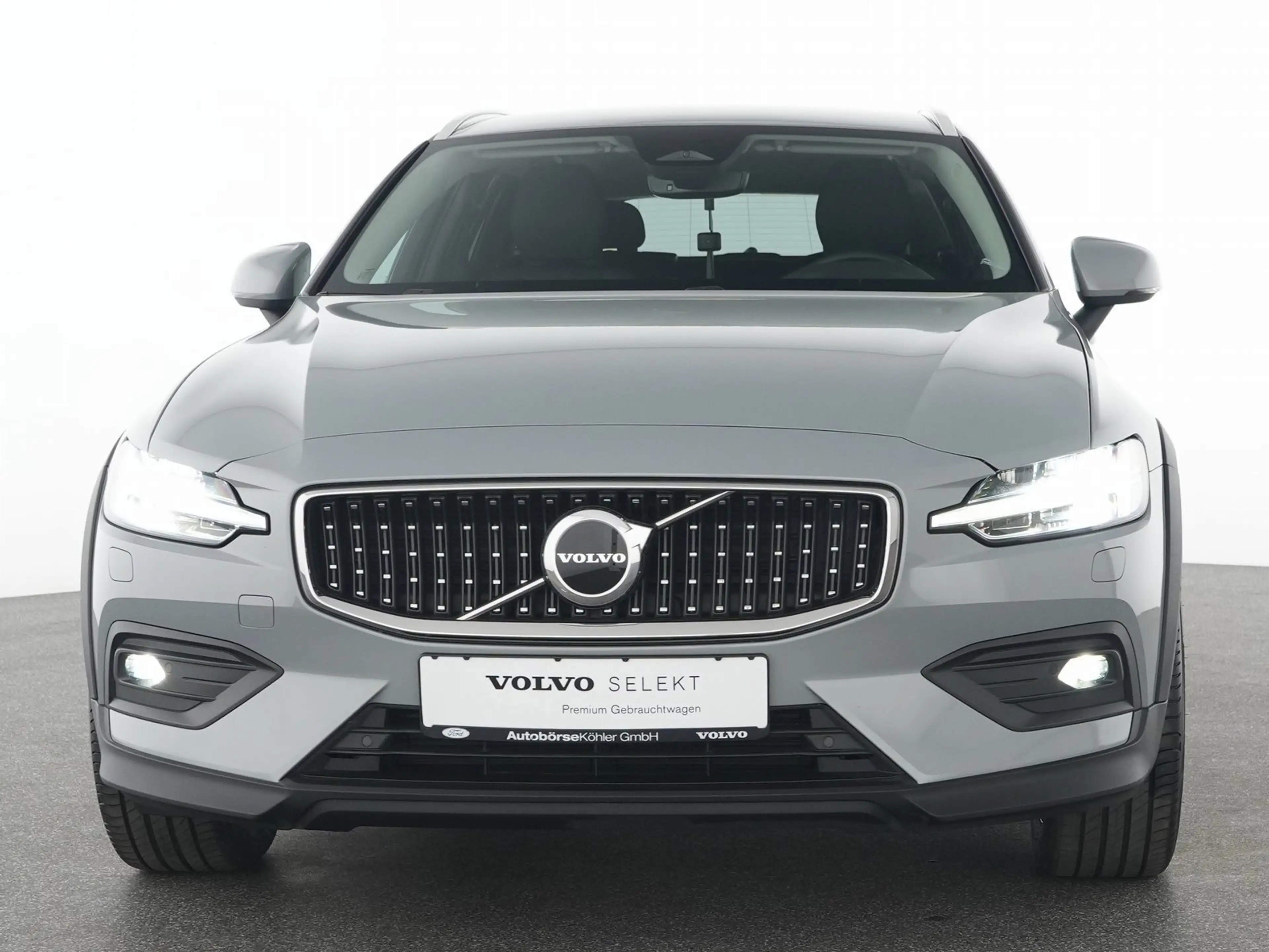 Volvo V60 Cross Country V60 CC B4 AWD Plus LEDER*ACC*VOLL-LED — photo 15