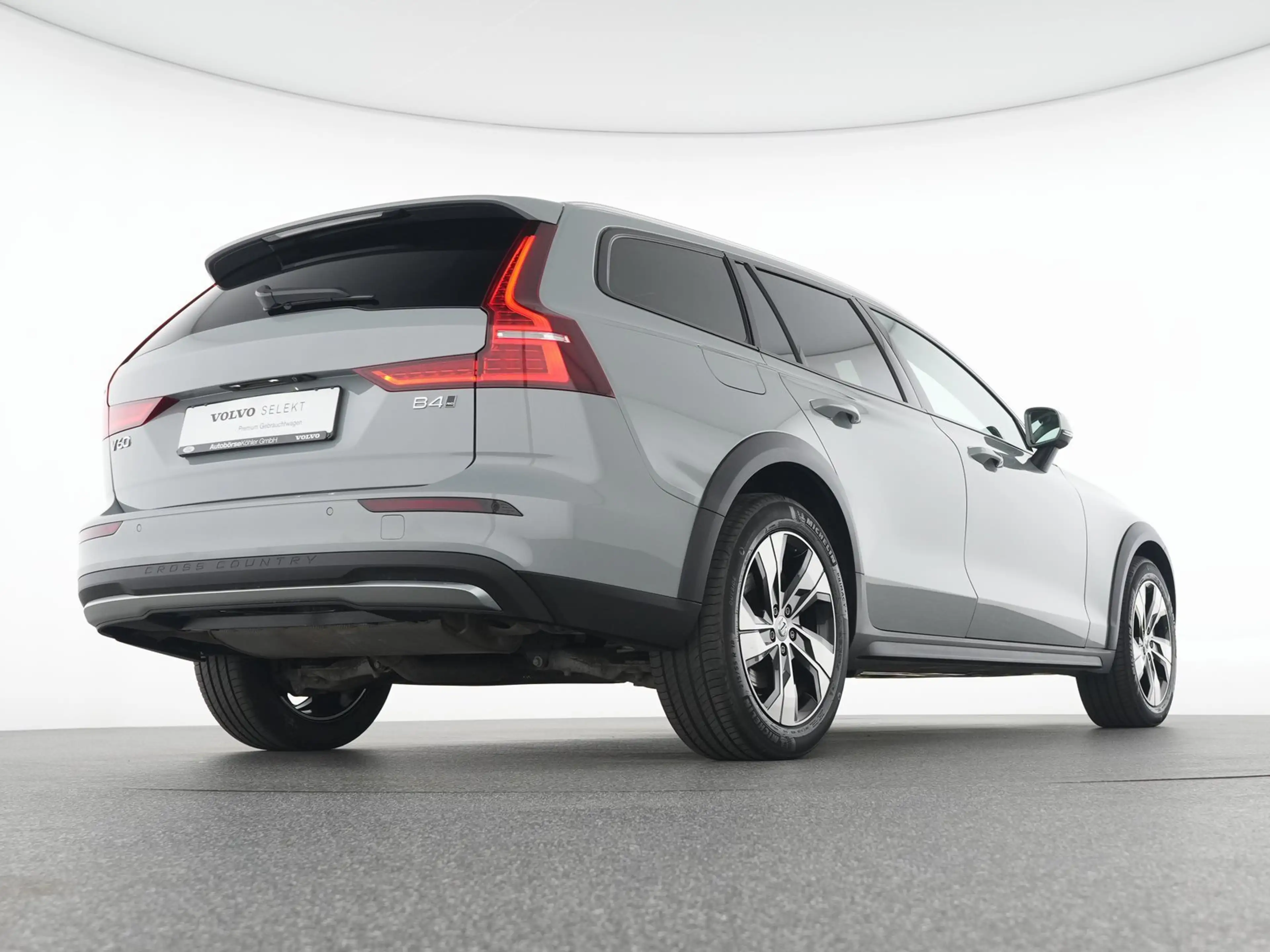 Volvo V60 Cross Country V60 CC B4 AWD Plus LEDER*ACC*VOLL-LED — photo 8