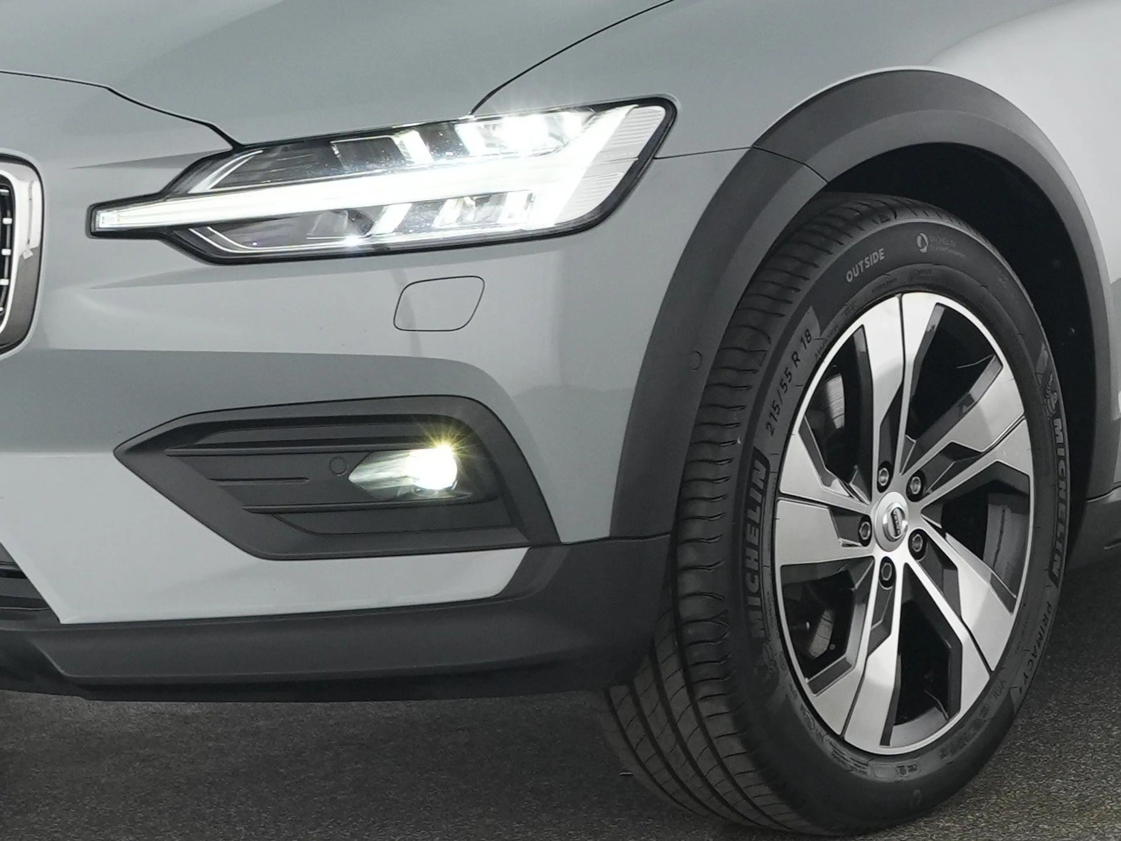 Volvo V60 Cross Country V60 CC B4 AWD Plus LEDER*ACC*VOLL-LED — photo 9