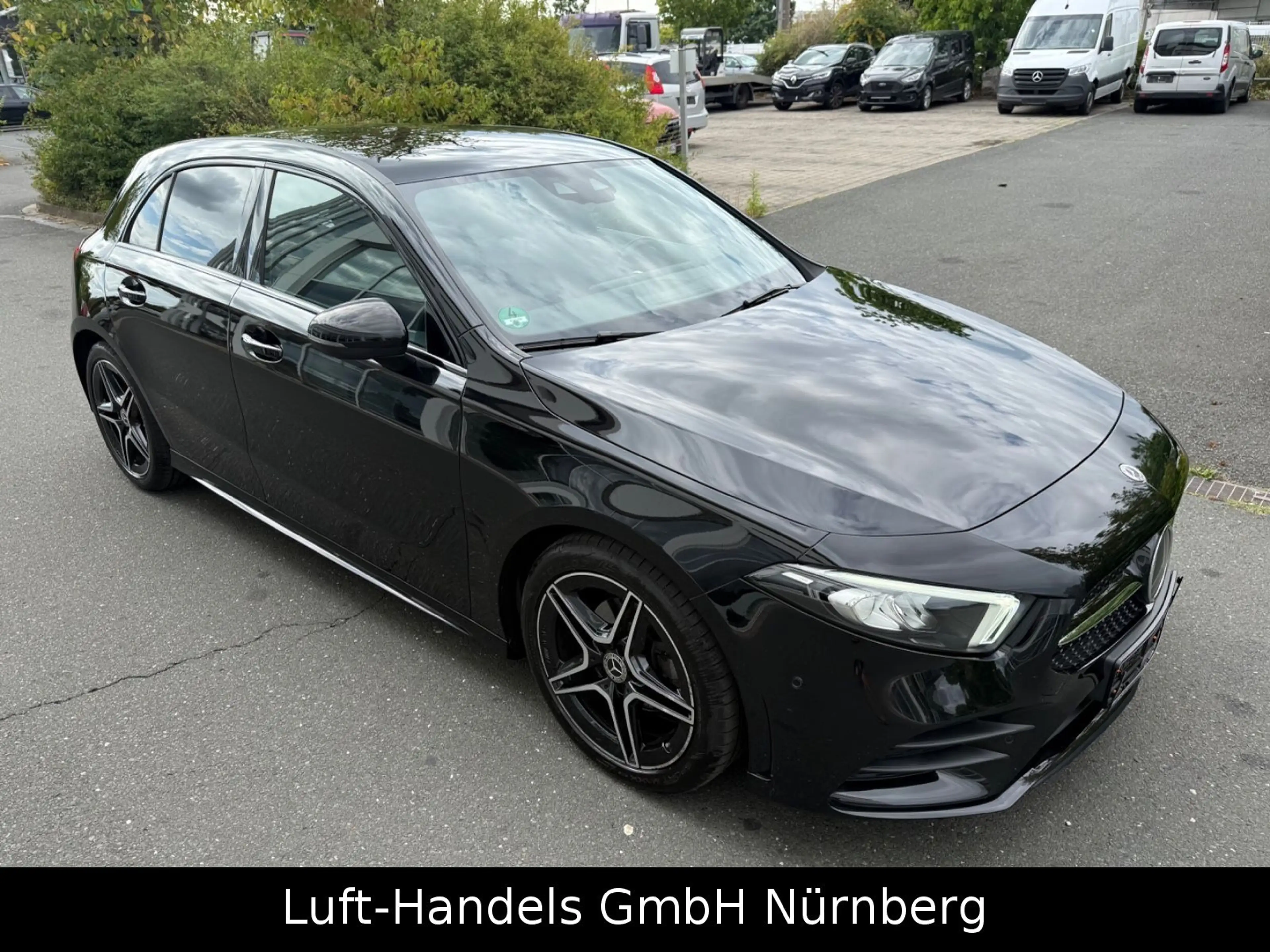Mercedes-Benz A 180 AMG Line Night-Paket Virtual Kamera Leder — photo 3